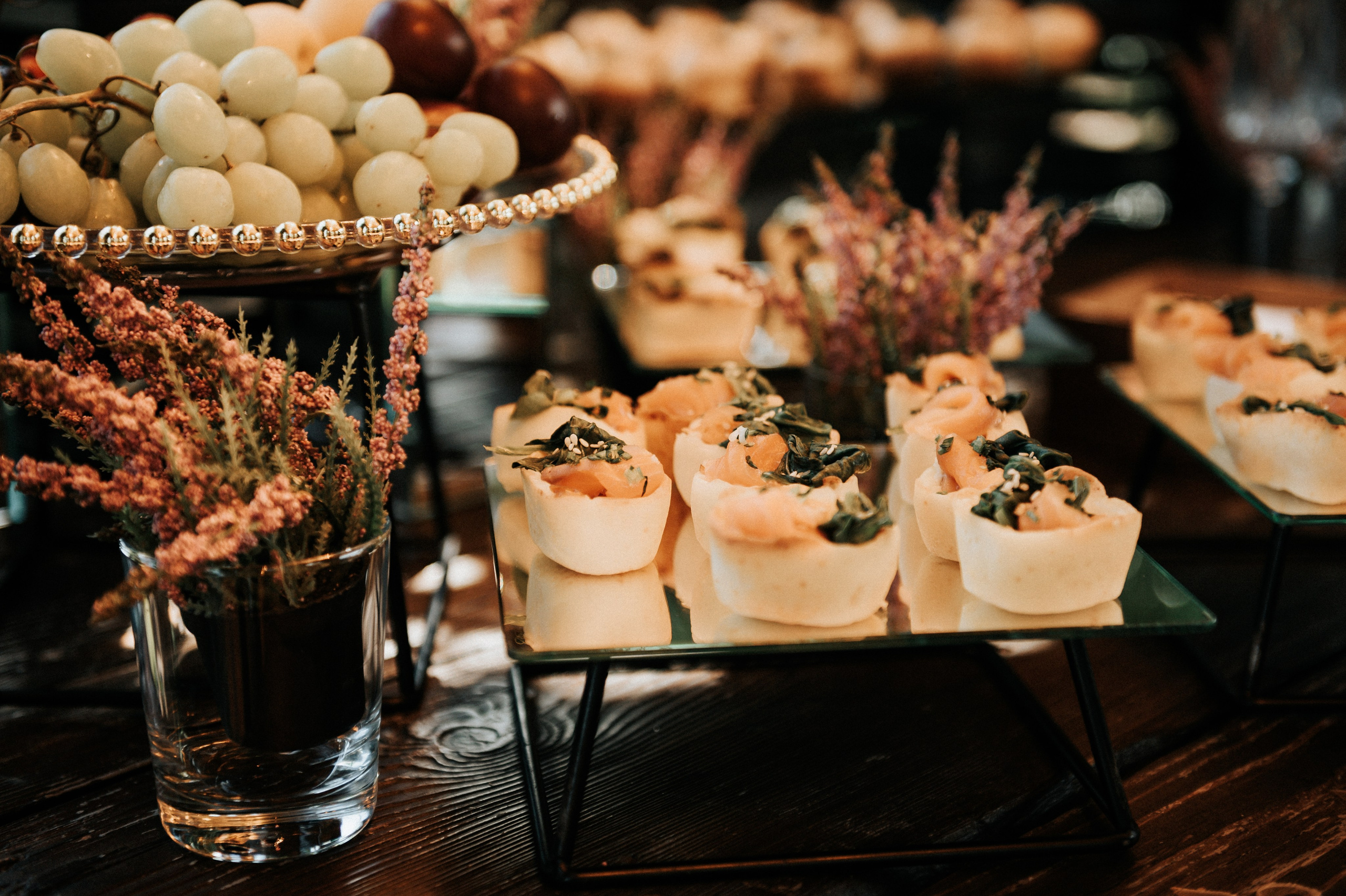 Свадебные фотографии. Фотограф в Барнауле Дарья Бутурлакина. Люби.Цени.Касайся