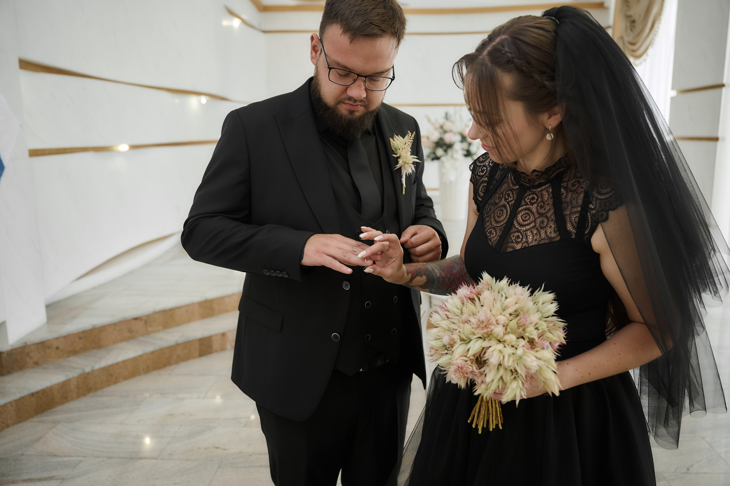 Свадебная фотосессия в Туле в черном. Свадебный фотограф в Туле Никита Беляев