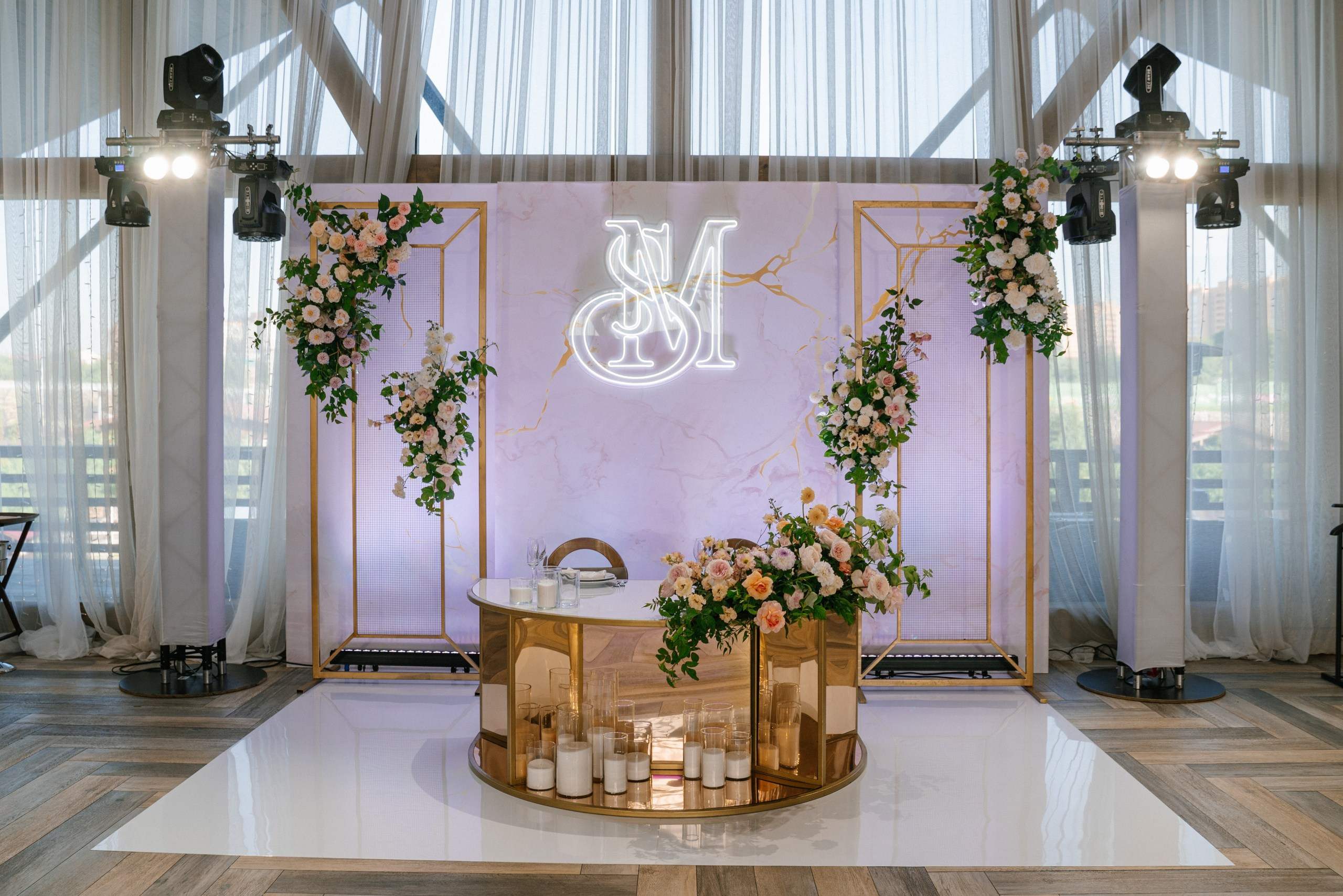 Армянская свадьба в ресторане усадьбы Видная. Kirillova Studio — мастерская декора и событий Юли Кирилловой