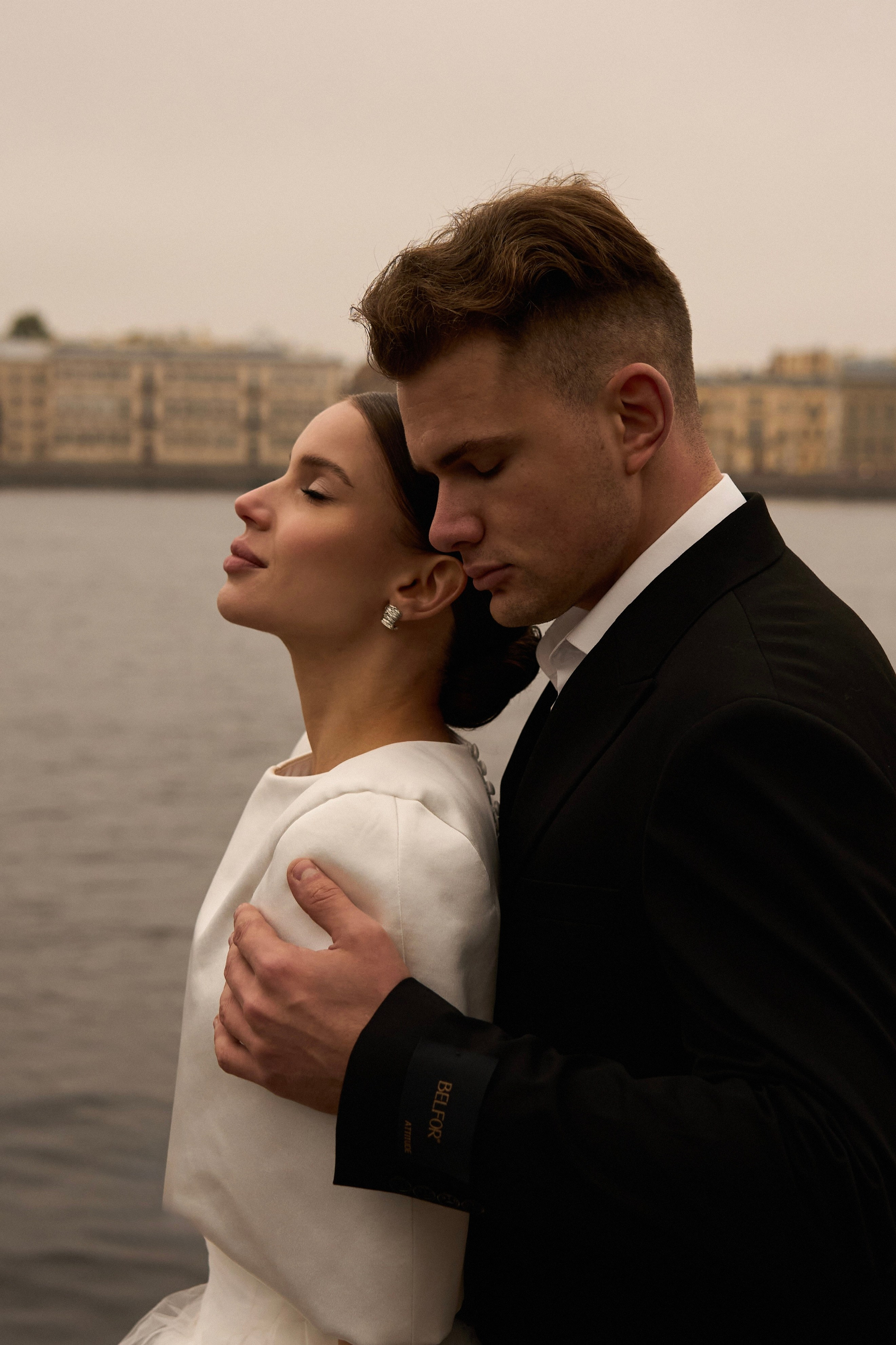 Даня и Алена. Hmliber — фотограф и контент-креатор из Петербурга