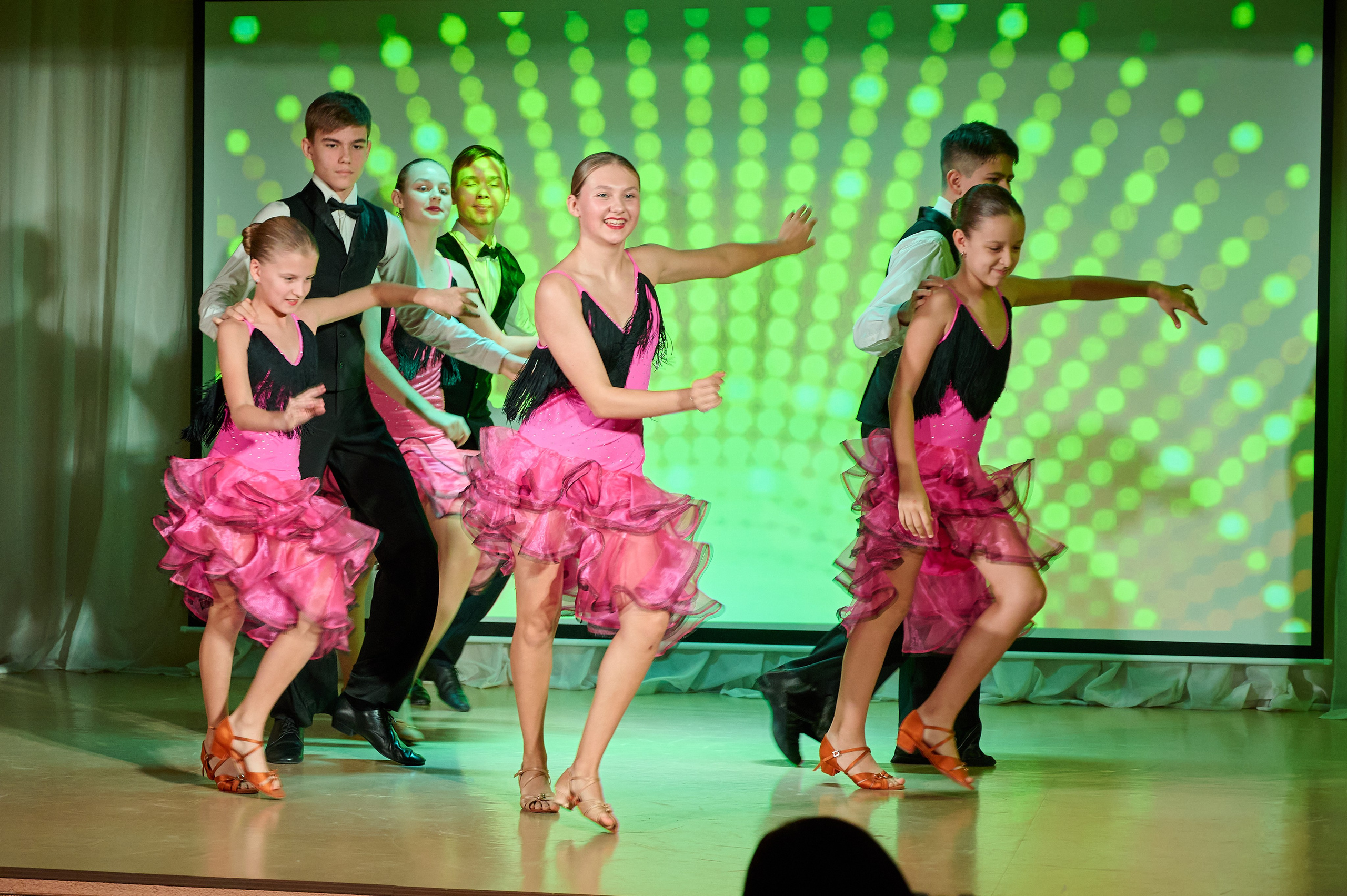 НОвогодний концерт. дк Виноградный. Жизнь курорта Кабардинка в фотографиях