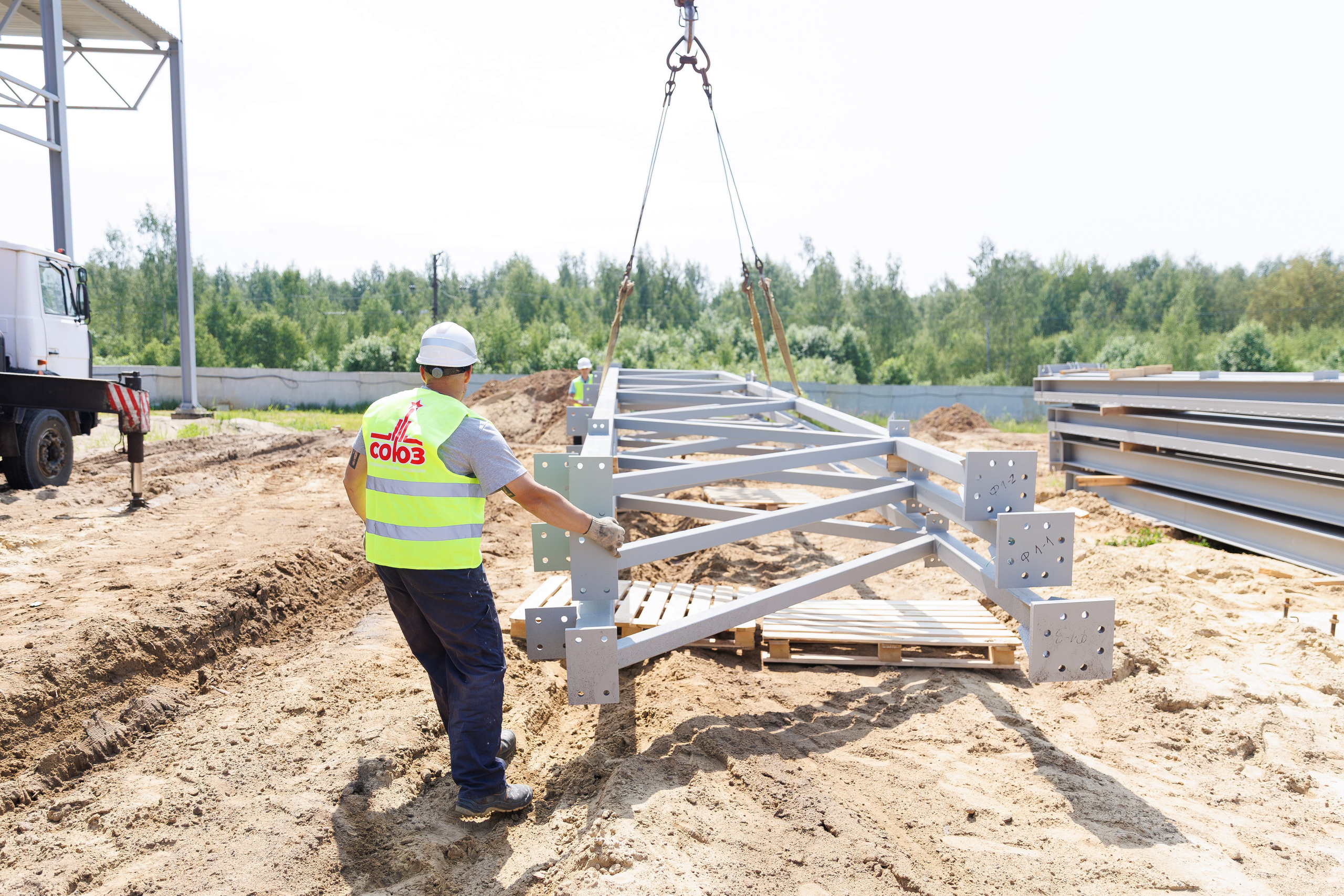 Склады под аренду. Фотосъёмка для бизнеса — предметное фото, репортаж с мероприятий, портреты людей, съёмка интерьера и экстерьера