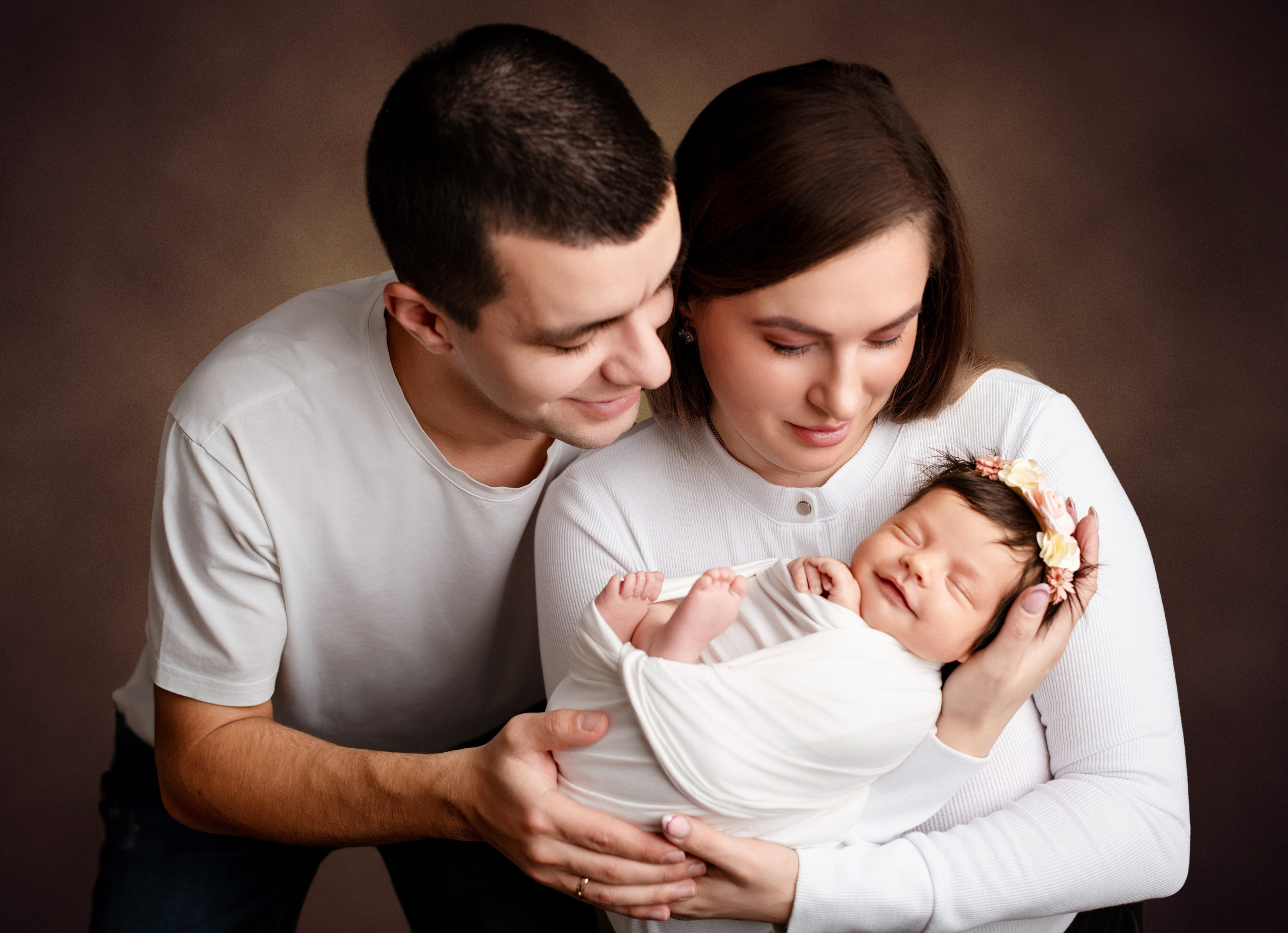 Фотограф новорожденных в Нижнем Новгороде - профессиональная фотосессия для новорожденных, уютные и милые снимки малышей, создание уникальных образов и воспоминаний для родителей. Специалист по детской фотографии предлагает услуги по съемке новорожденных в комфортной обстановке, обеспечивая безопасность и тепло для вашего малыша.