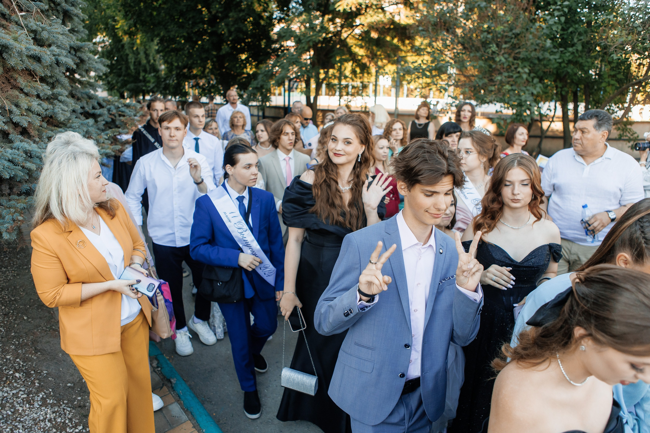 Выпускной Гимназия 12 2024 г. Свадебный и портретный Фотограф в Липецке Дмитрий Котюков