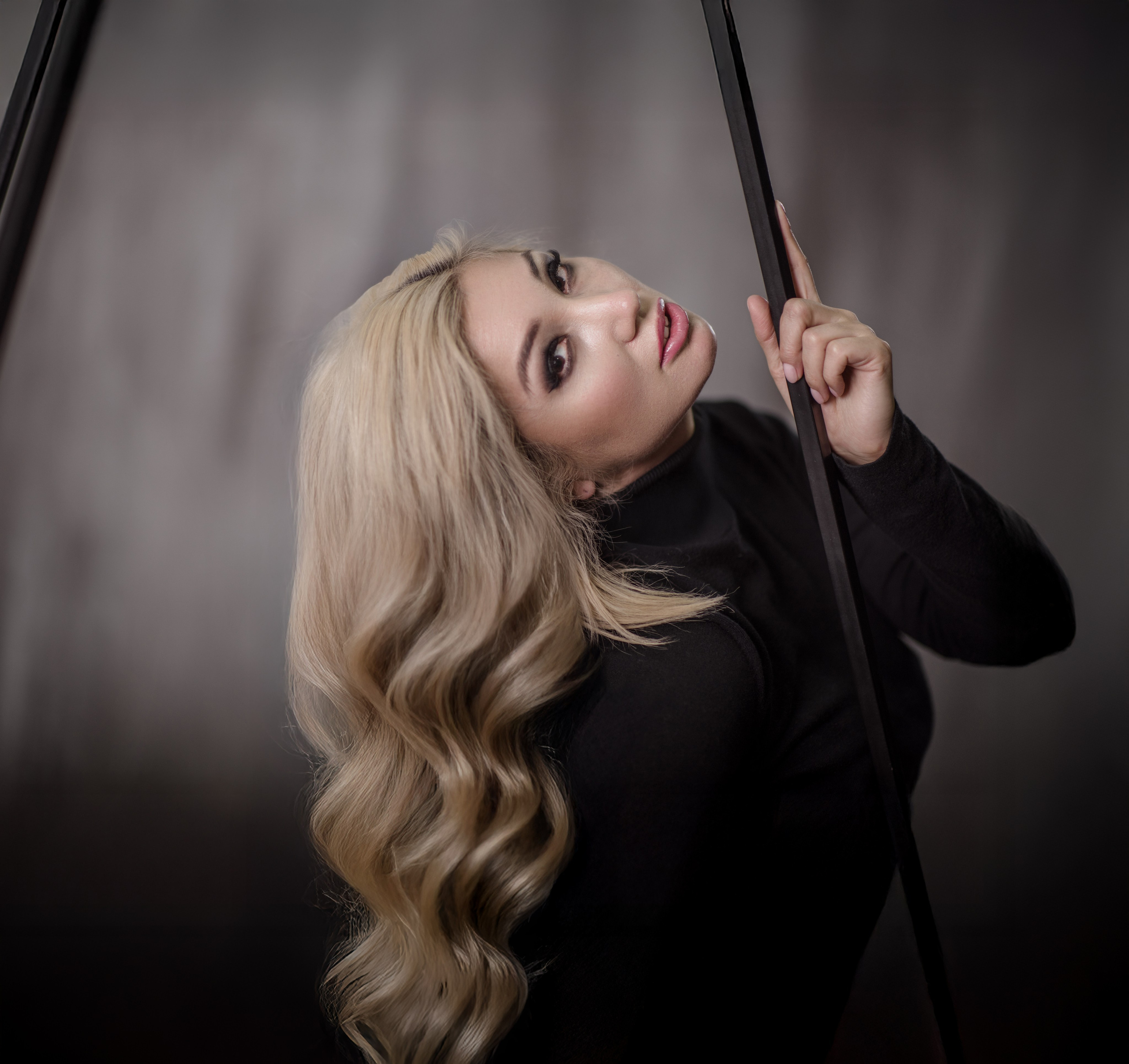 Lucy. Елена Северина фотограф, Алматы: репортаж (спорт, концерты, конференции), предметная и фуд-съёмка, портреты, каталоги, фэшн, ретушь