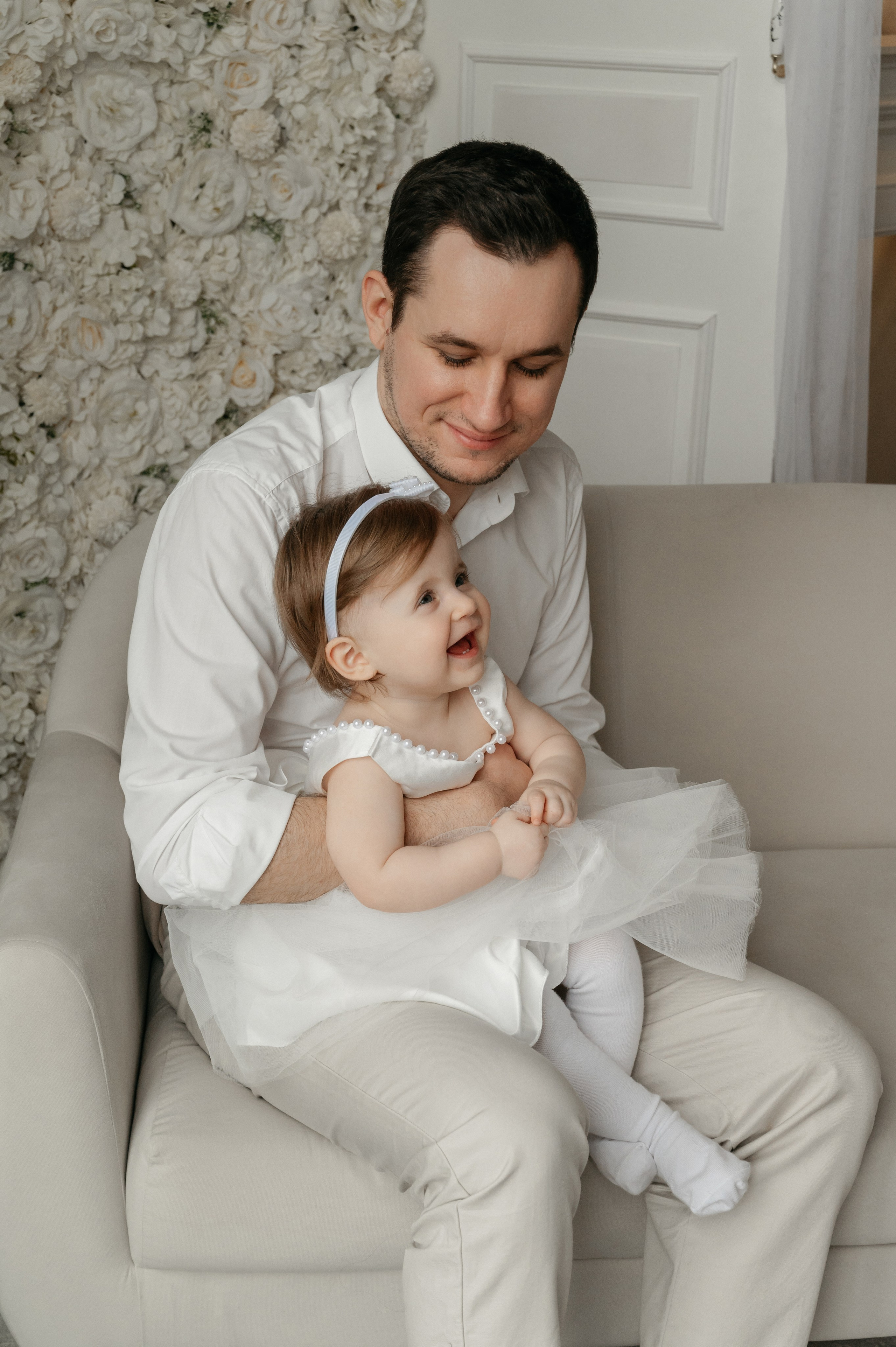 Годовасие малышки Киры в студии. Свадебный фотограф Мария Строгонова