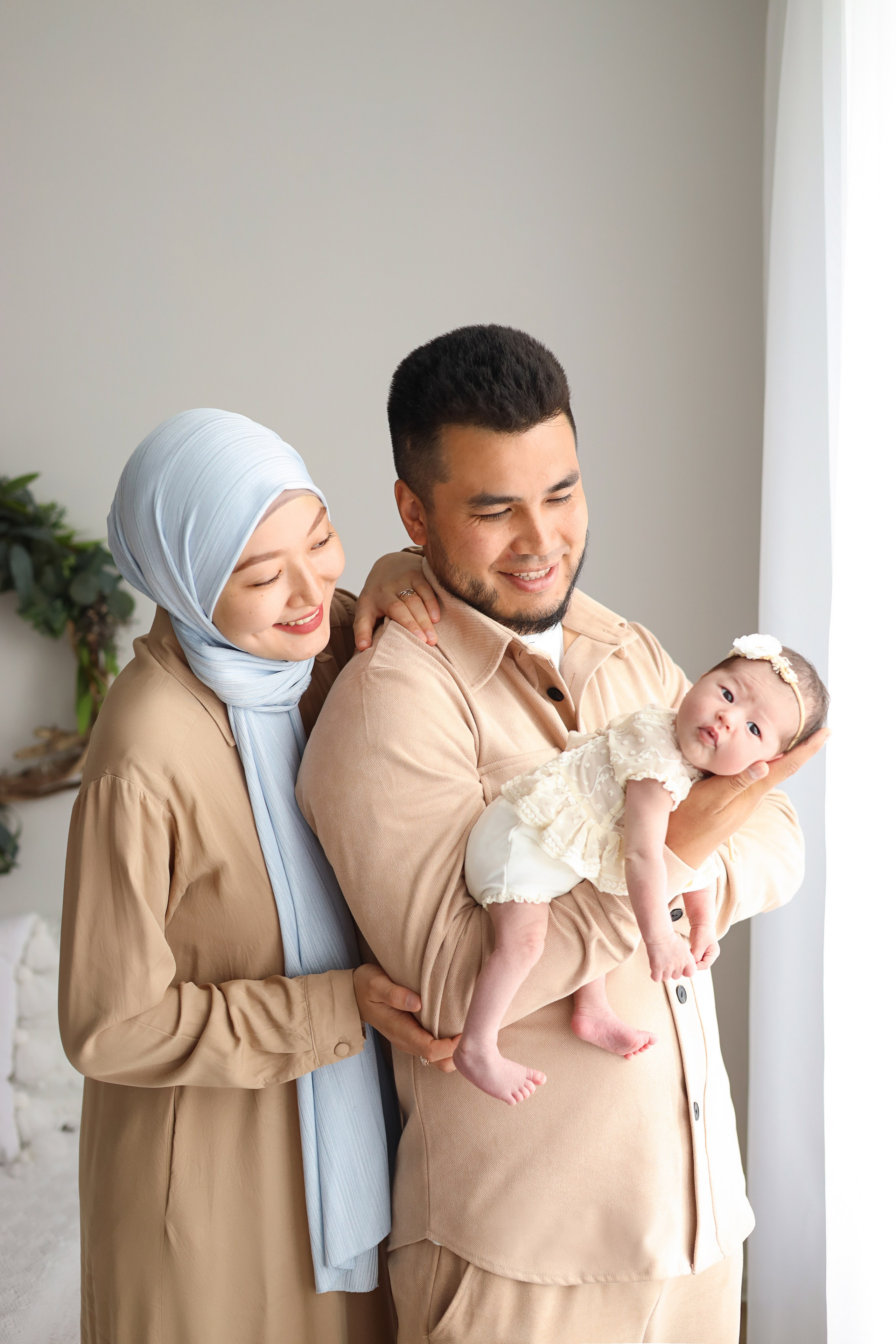 Ньюборн съемка Элины, творческий пакет. Фотограф новорожденных Москва. Ньюборн фотограф Москва