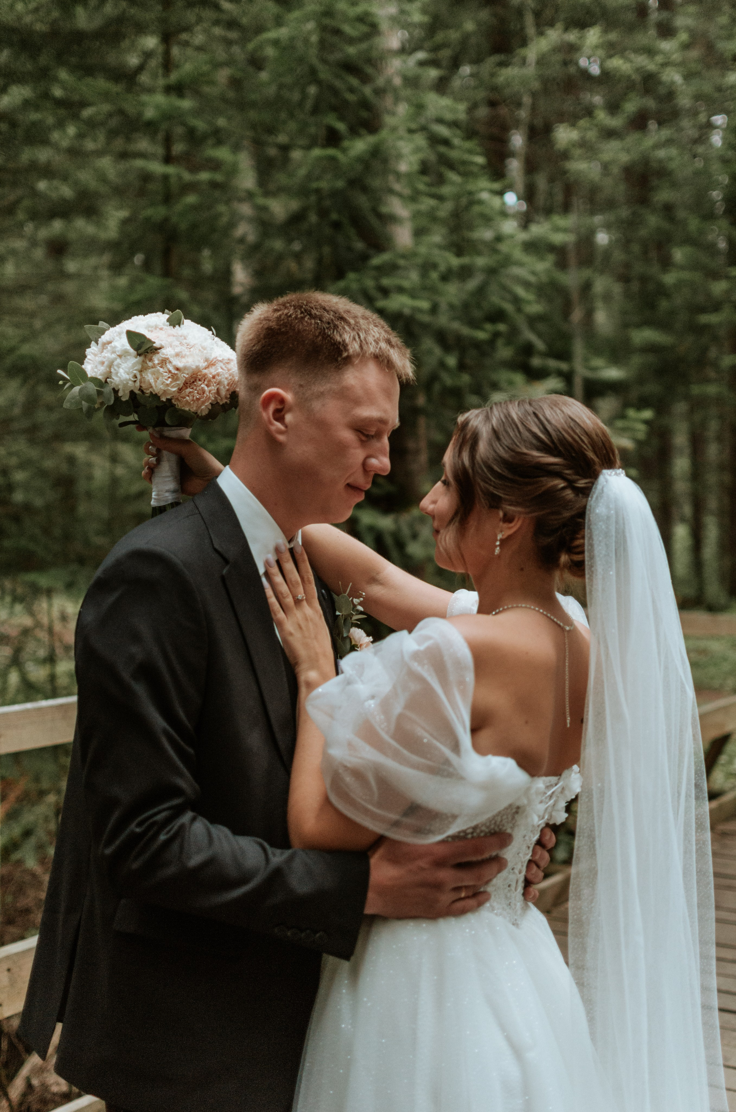 Свадебная фотосессия в Нижнем Тагиле от Анастасии Прошутинской