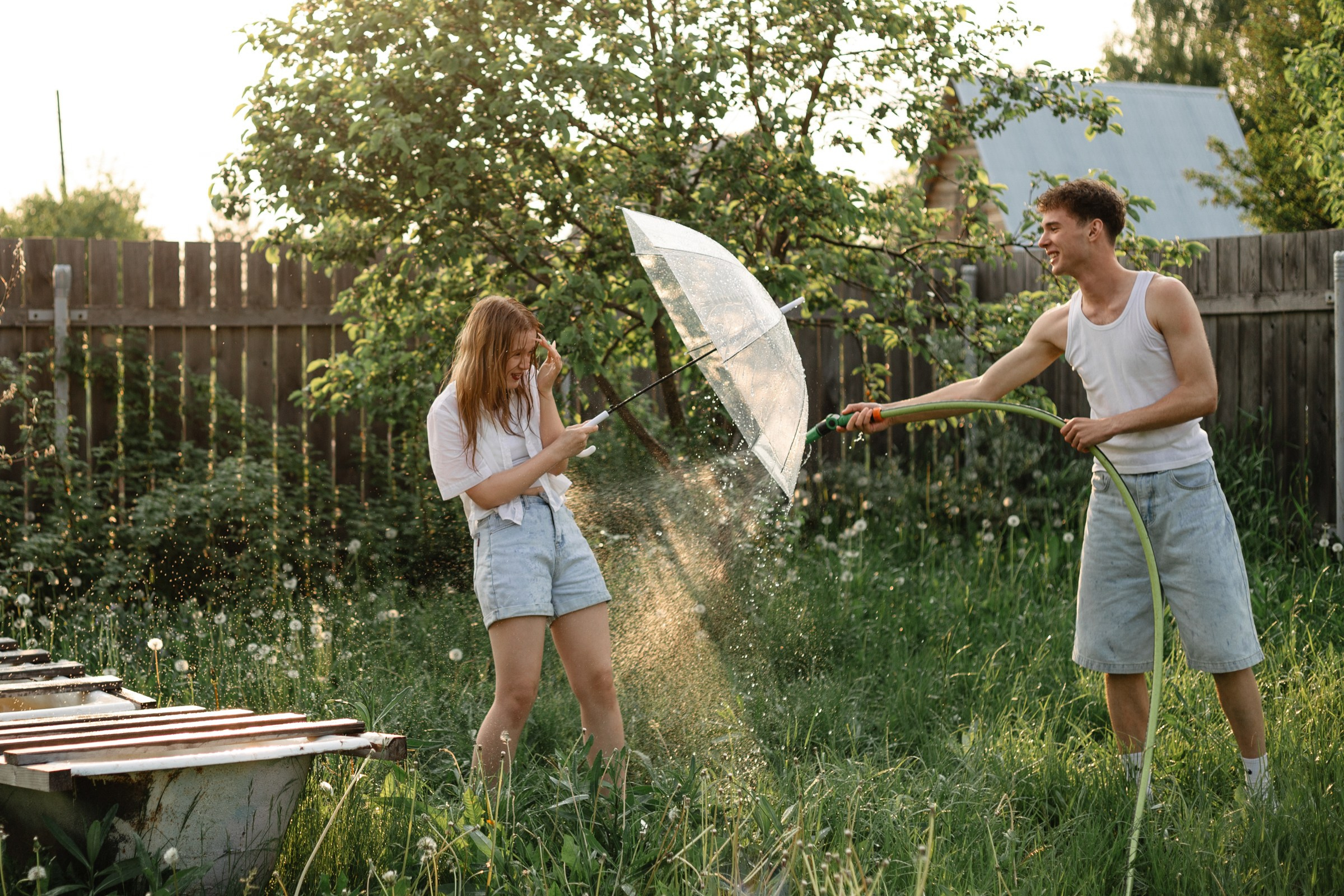 Серия с водой. Арина и Сергей. Евгения. Июнь 2025. Фотограф Пермь. Свадьбы. Семья и дети, школа, д. сад. Фотокниги