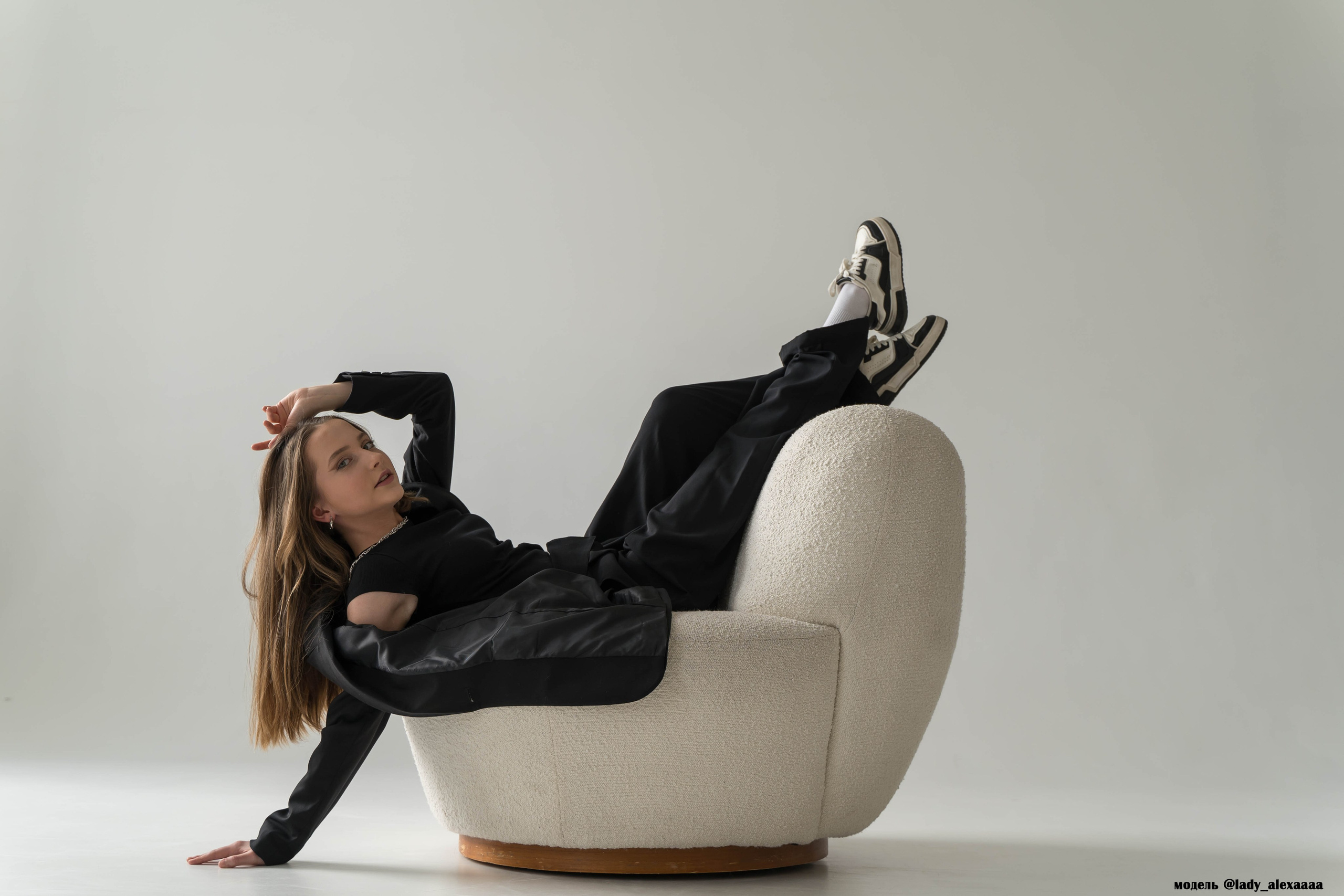 Studio photos. Team of creative photographers. Family, wedding photos