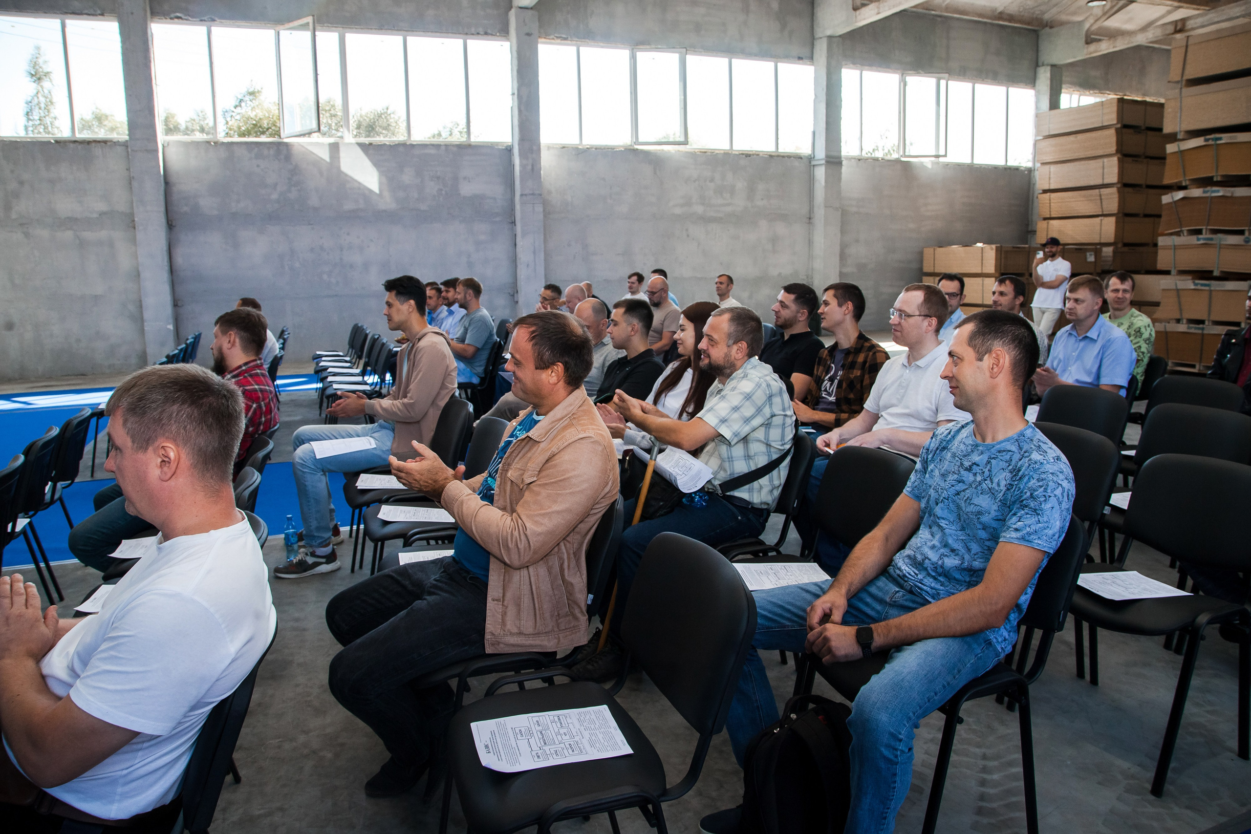 Выставка ТЕСТ-ДРАЙВ.МЕБЕЛЬНОЕ ПРОИЗВОДСТВО И ДЕРЕВООБРАБОТКА. БРЯНСК 2023. Портретный, семейный, свадебный фотограф в Брянске Маргарита Василькова