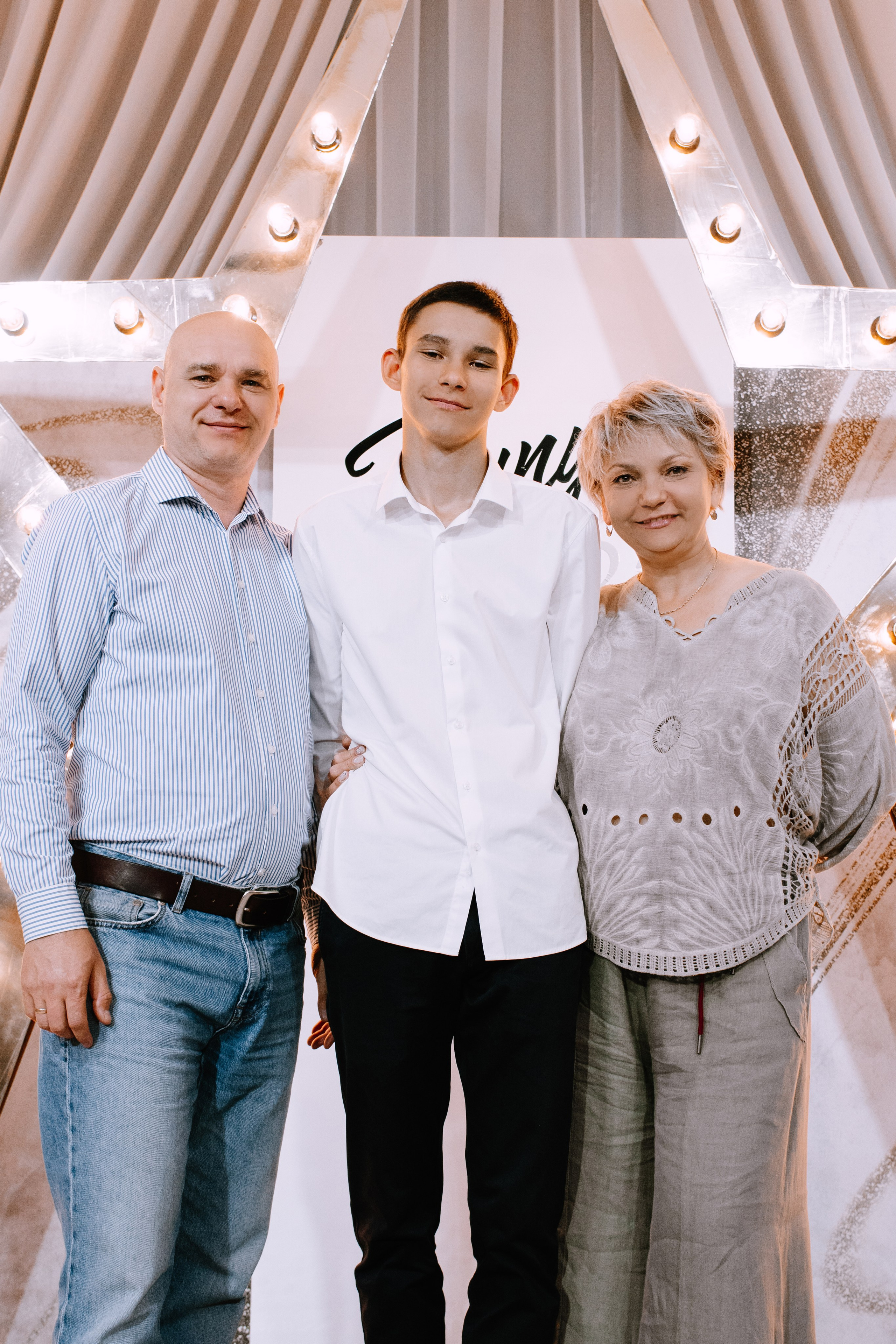 Выпускной 9 класс (Копейск). Фотограф в Челябинске Любовь Денисенко