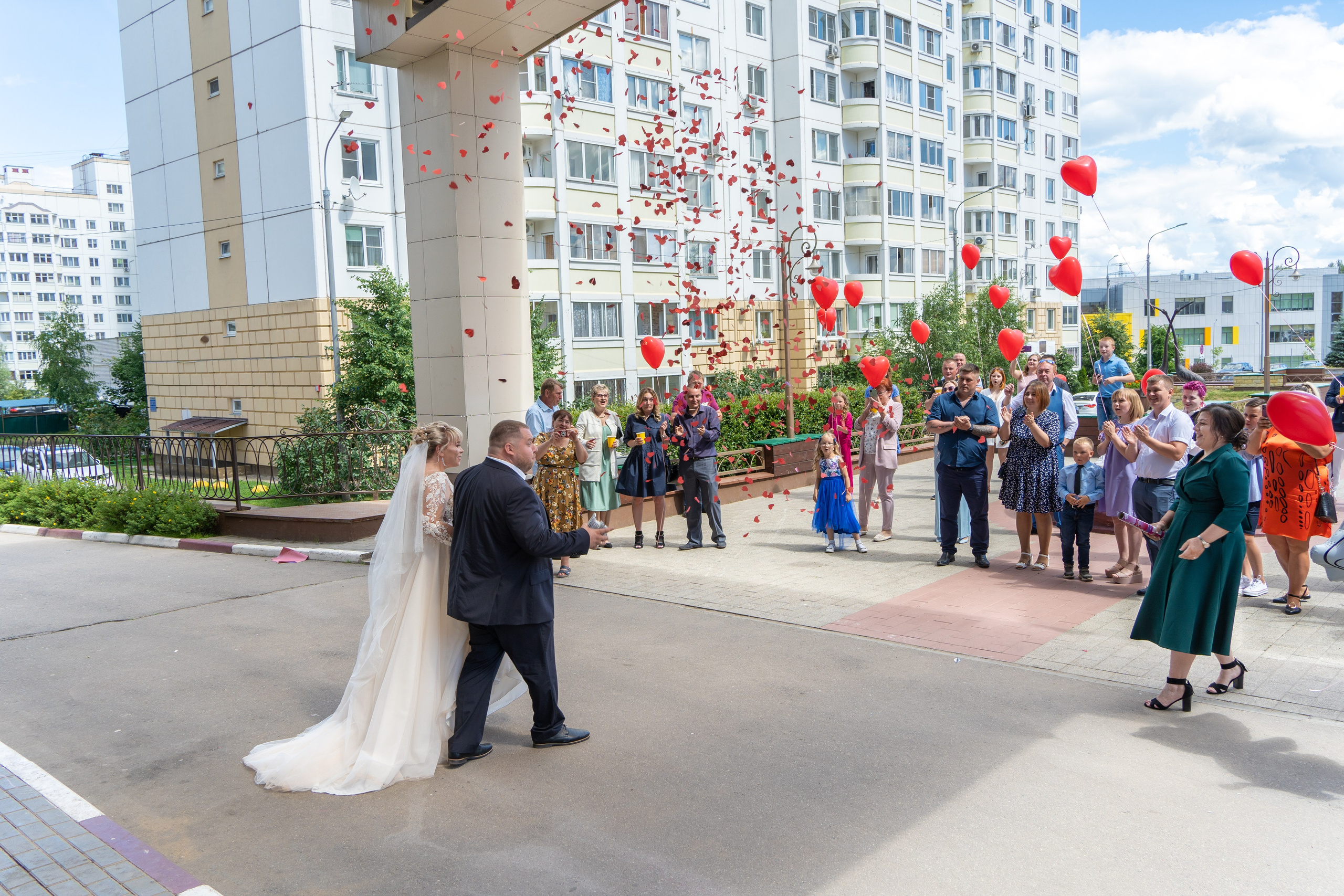 Ира и Дима. День свадьбы. Репортажный и интерьерный фотограф Александра Солдатова