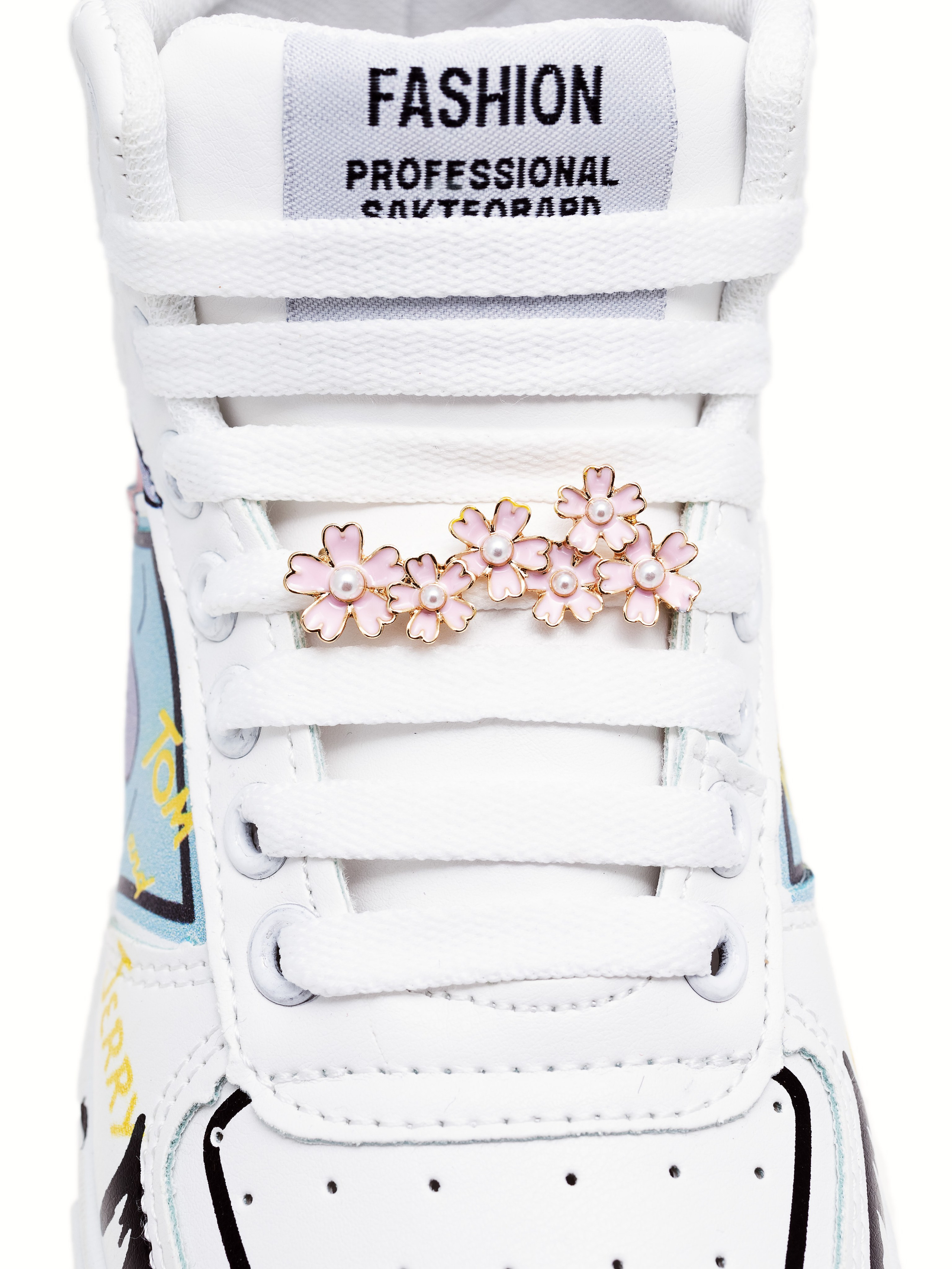 Украшения для шнурков. Ирина Мезенцева | Женский и предметный фотограф | г. Омск