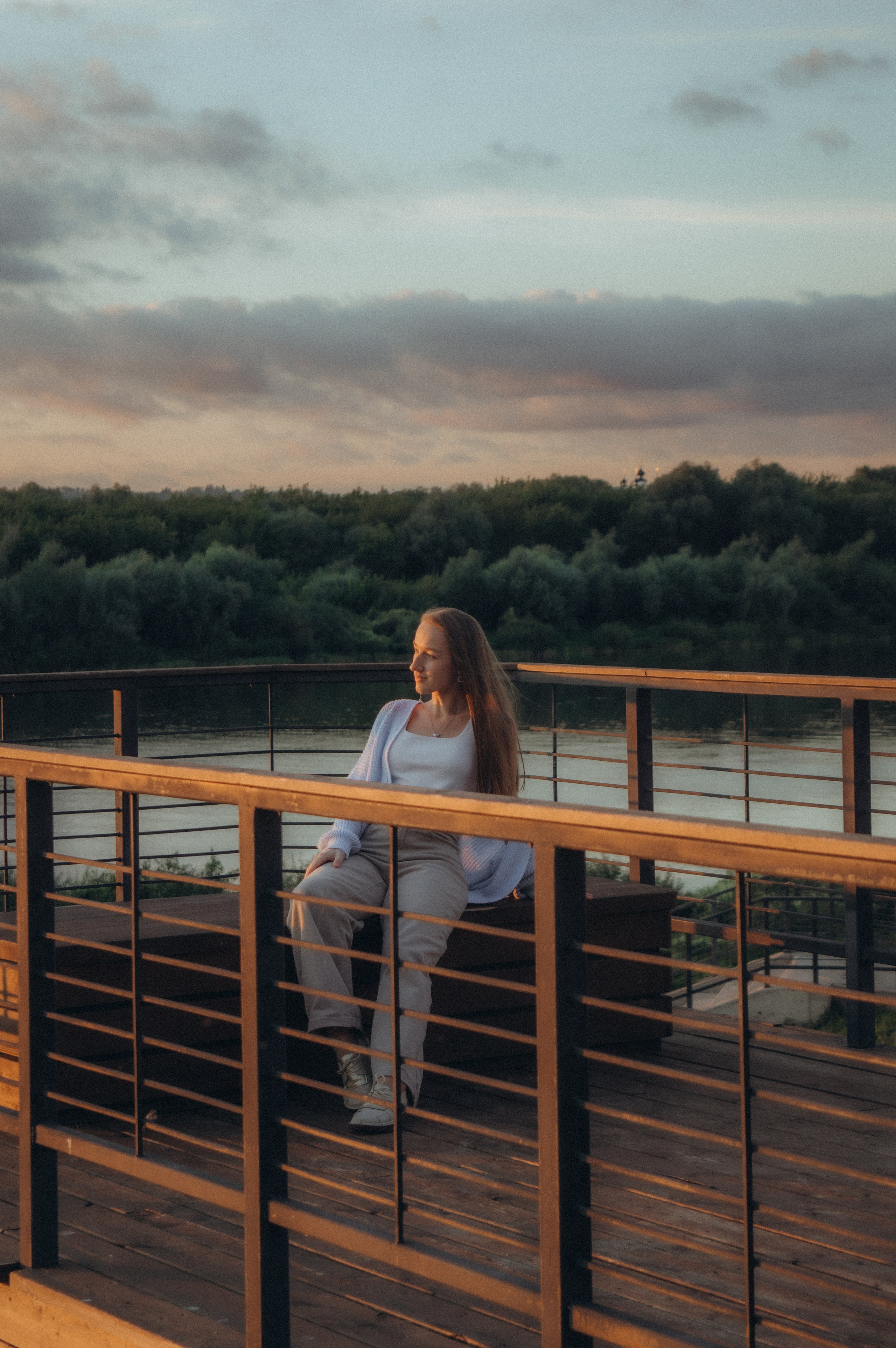 Катя. Индивидуальная фотосессия на набережной. Юлия Левада Семейный и женский фотограф