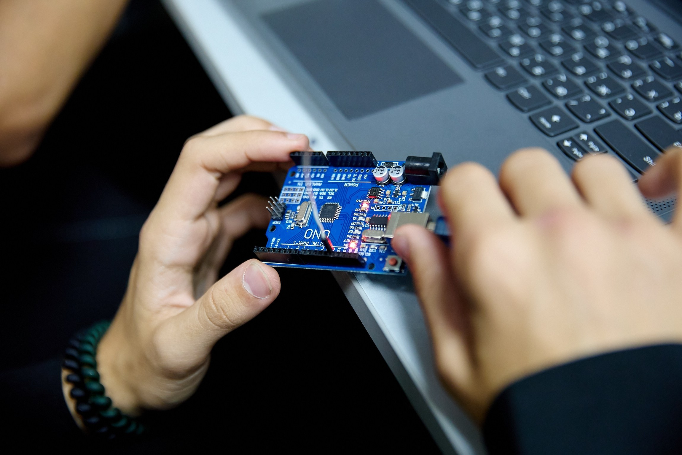 Университетские смены 2025. Репортажный и студийный фотограф во Владивостоке Дударева Софья