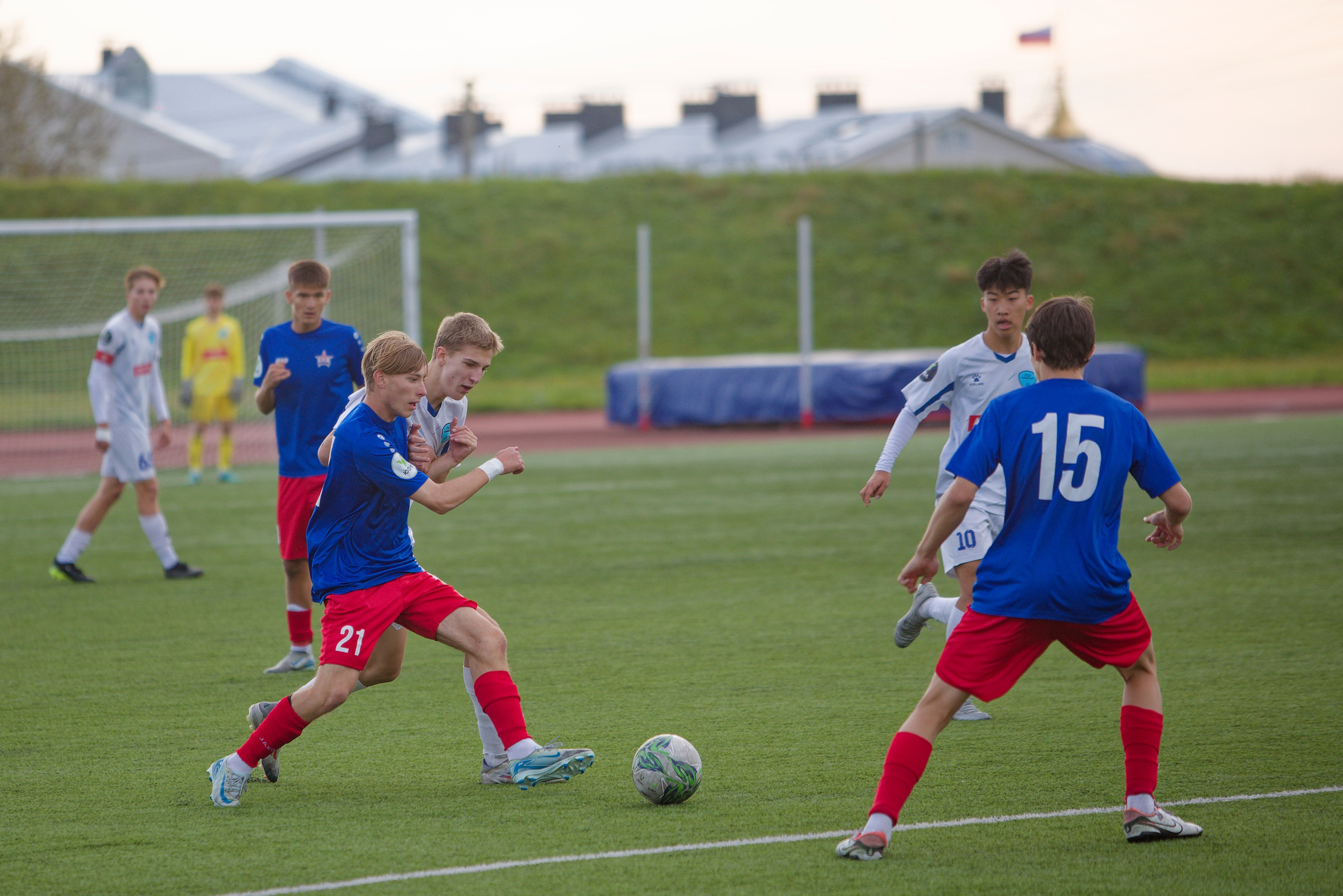 Матч ЮФЛ Сахалин-Хабаровск (U-18). Кутузов Евгений Фотограф в Южно-Сахалинске