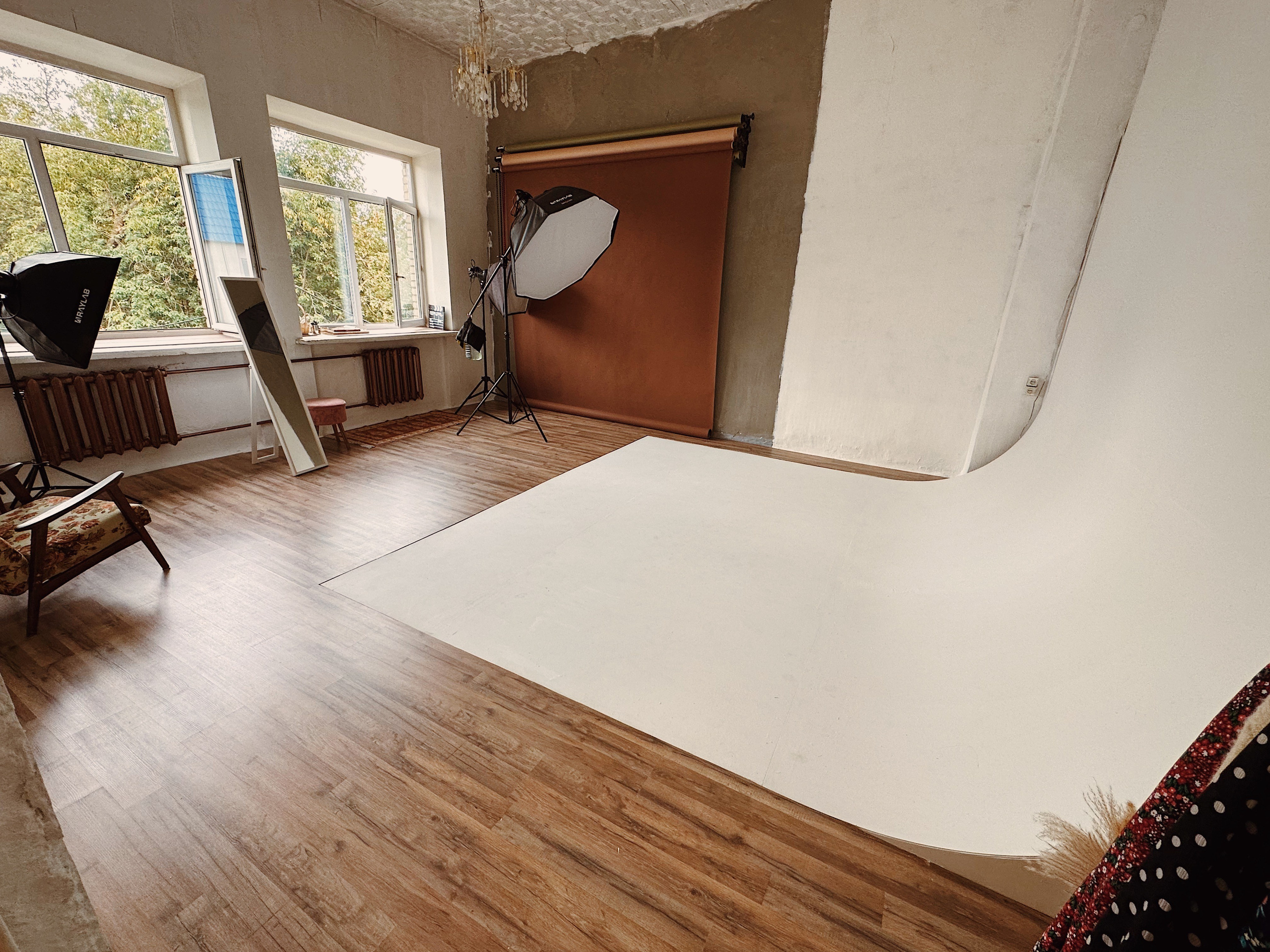 Зал Simple. Фотостудия Friends в Красково