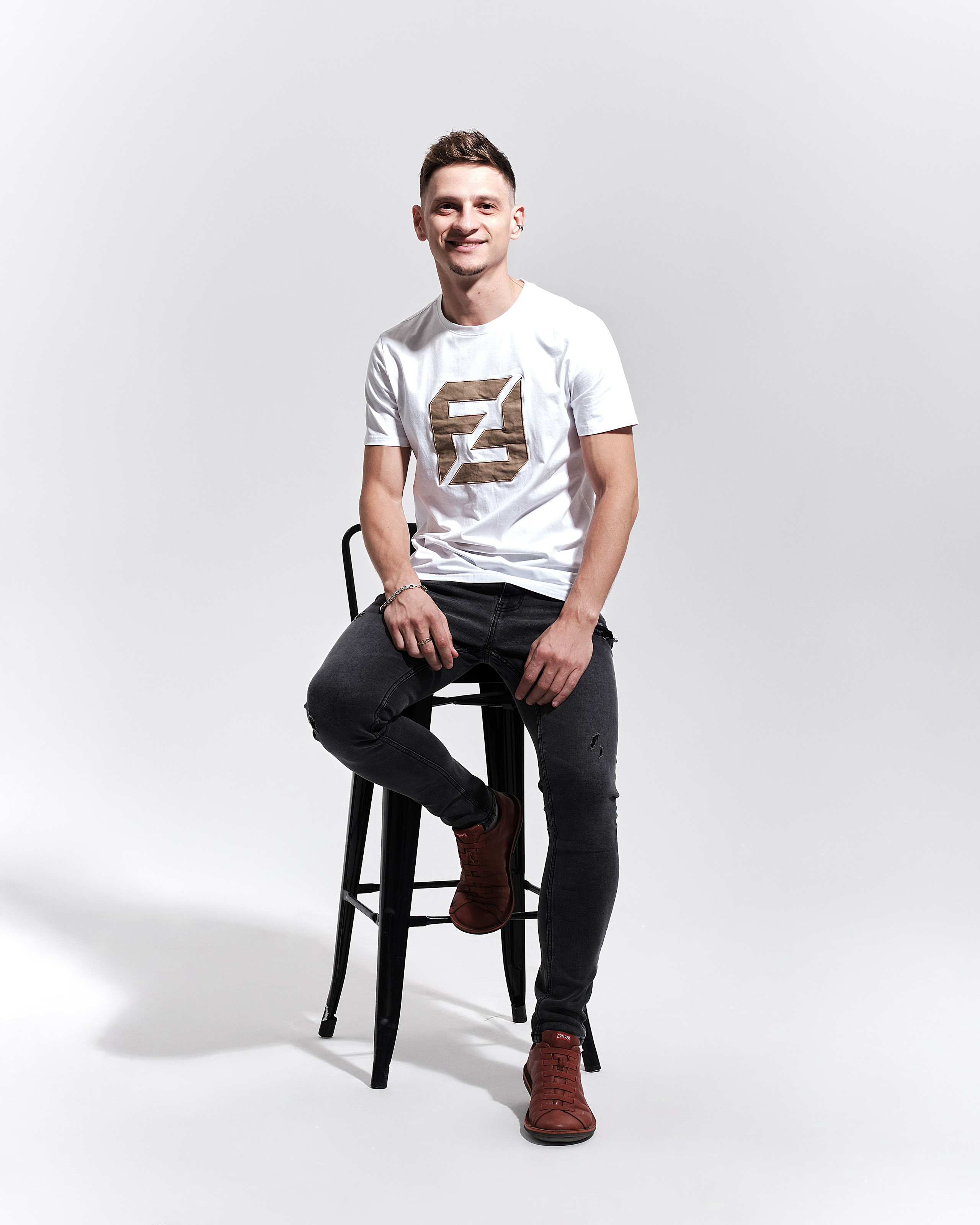 Артем. Студийный фотограф в Москве Илья Сухов