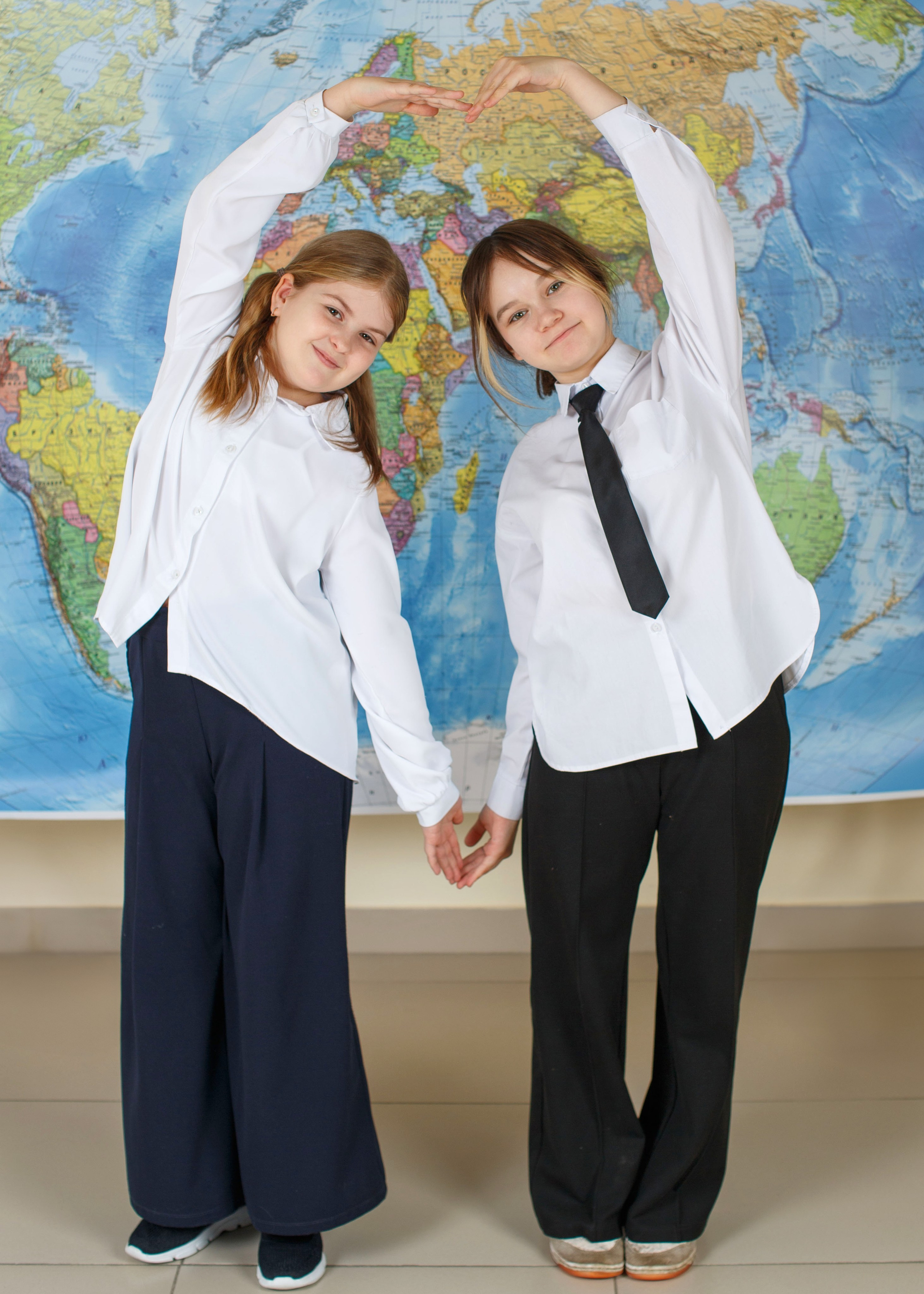 👫 Друзья. Выпускные альбомы для школы и детского сада — школьный фотограф Подольск, Троицк, Щербинка, Москва