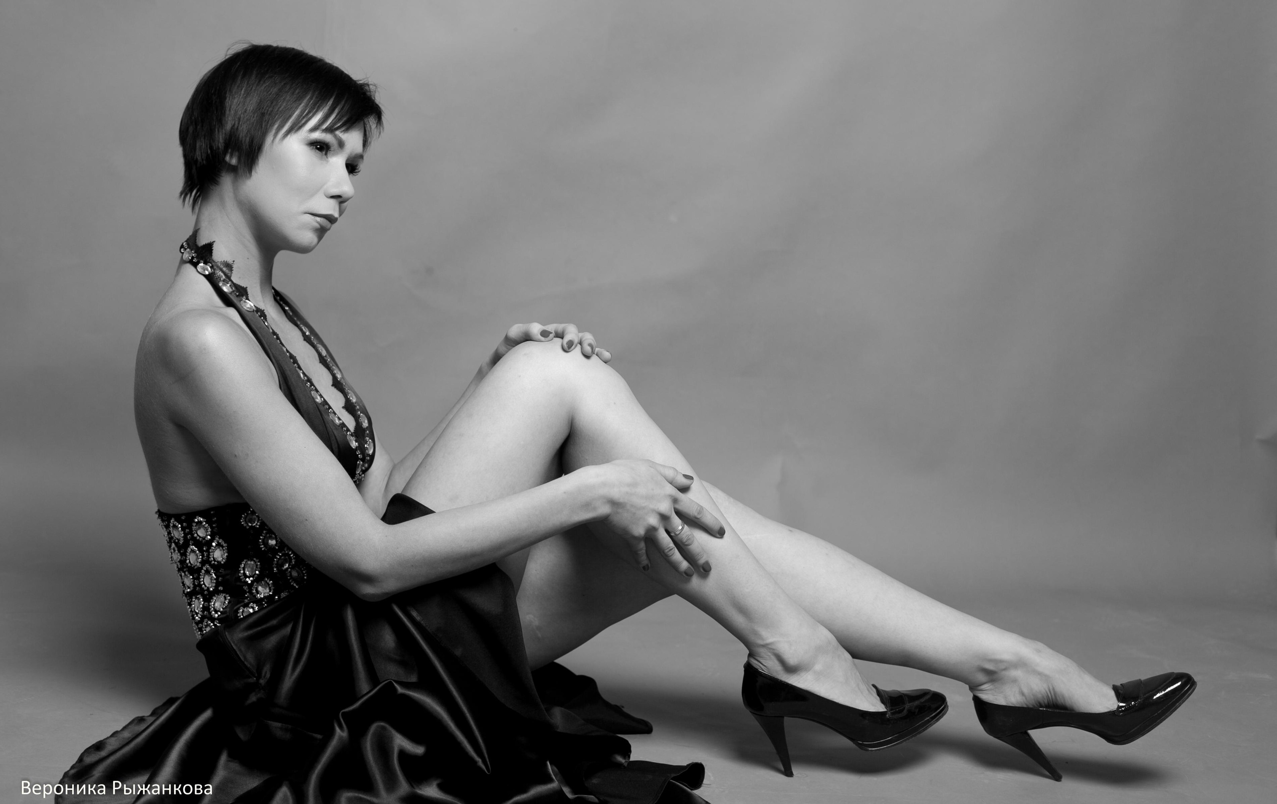 Фотосессия в стиле: черно белое. Визажист стилист в Астане Надежда Топникова