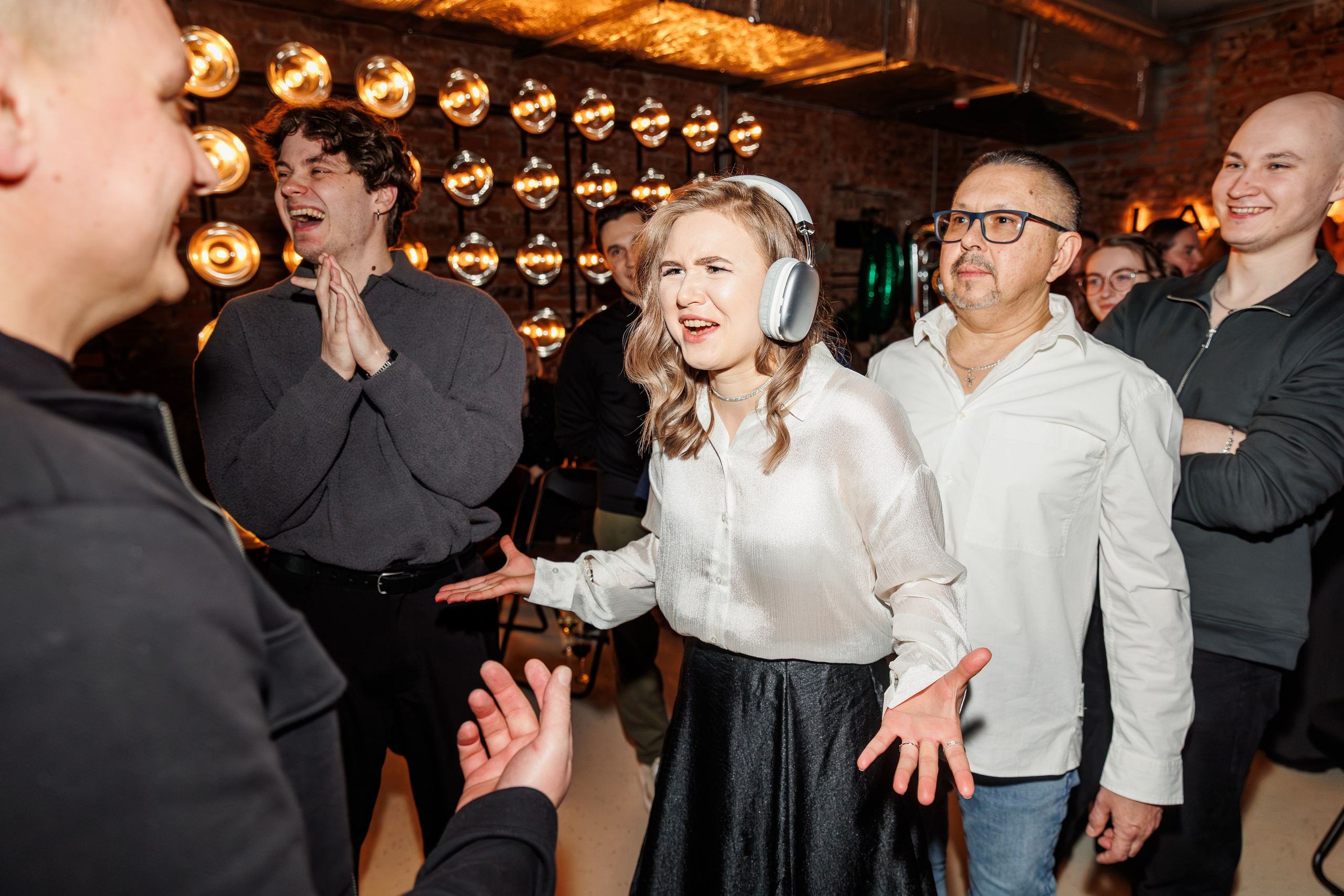 Новогодние корпоративы 2025. ILIAS BLACK — Фотограф свадеб и мероприятий в Минске и Беларуси