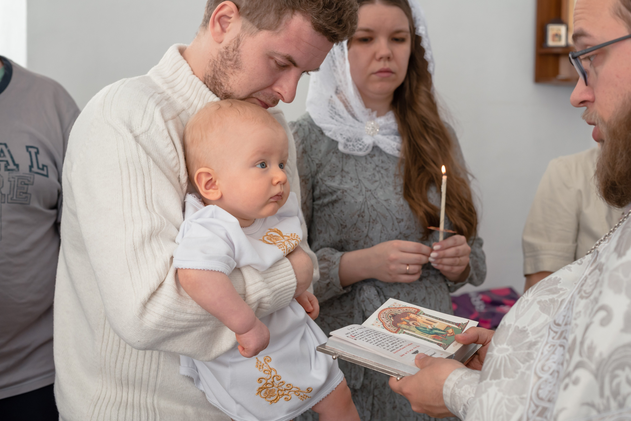 Фотосессия таинство крещения Екатеринбург и Свердловская область. Фотограф новорожденных в Екатеринбурге Анастасия Карманова