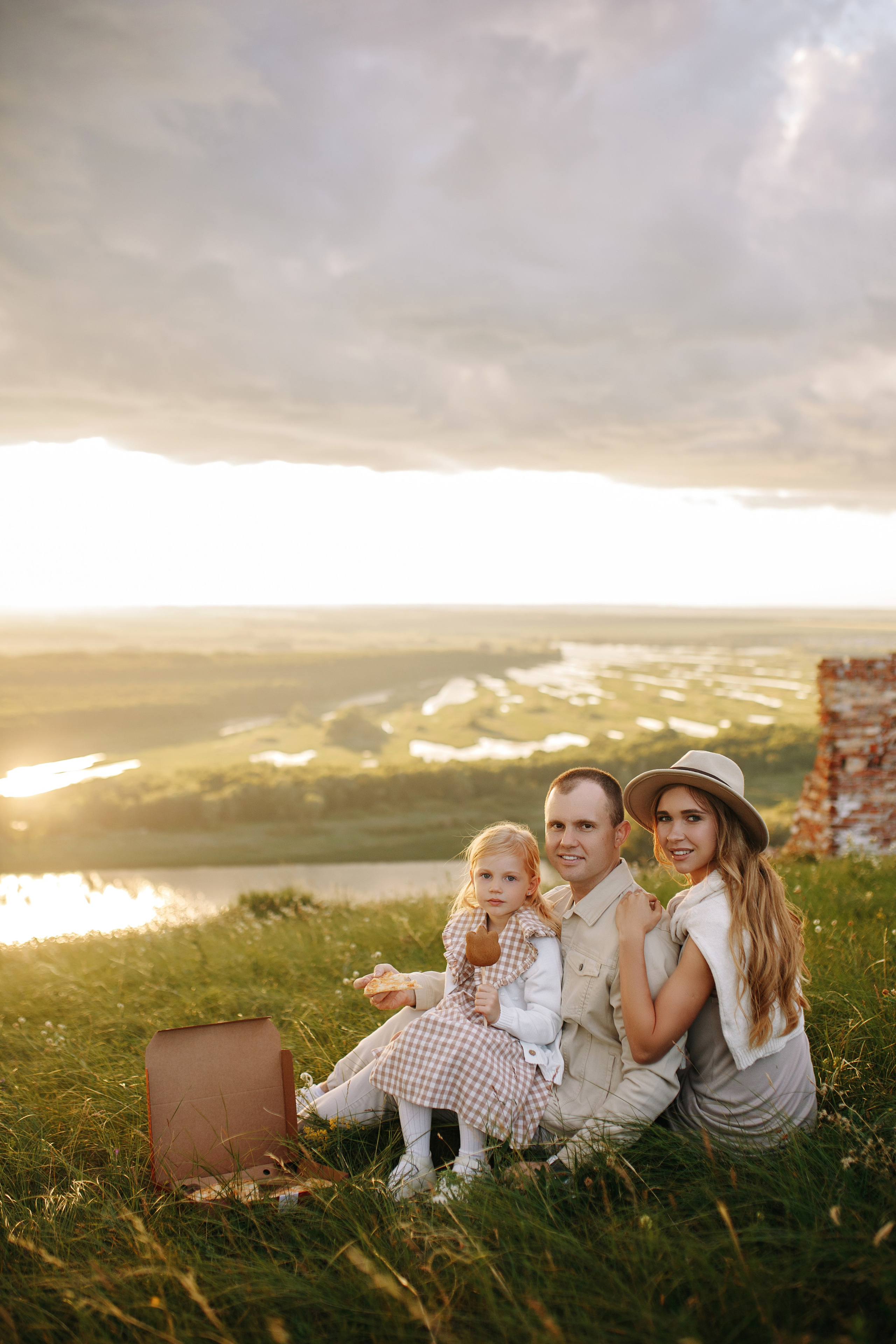 Летний вечер. Свадебный и семейный фотограф в Казани Алина Гилазиева