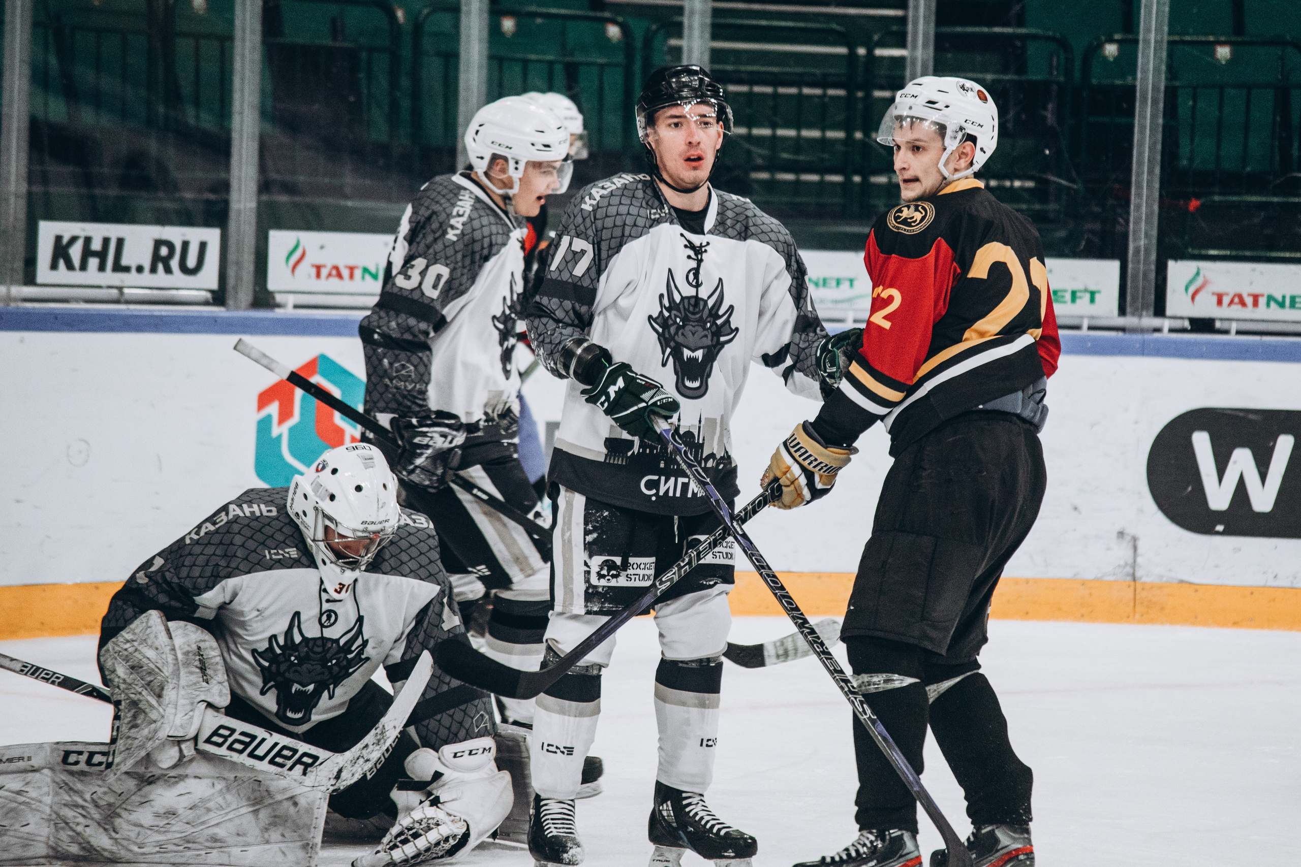 Хоккейный матч Сигма — КГАСУ. Портретный и репортажный фотограф Елизавета Рудовская|Казань