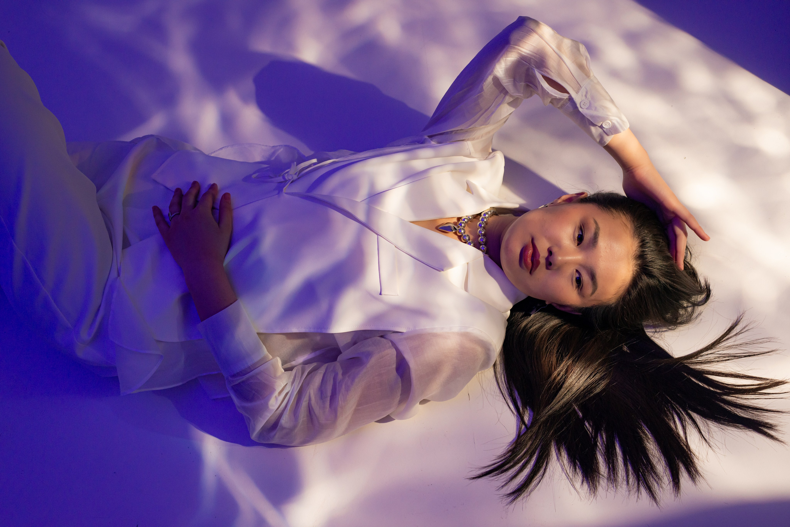 Fashion съемка с цветными фильтрами. Фотография — это миг, который фиксирует вечность