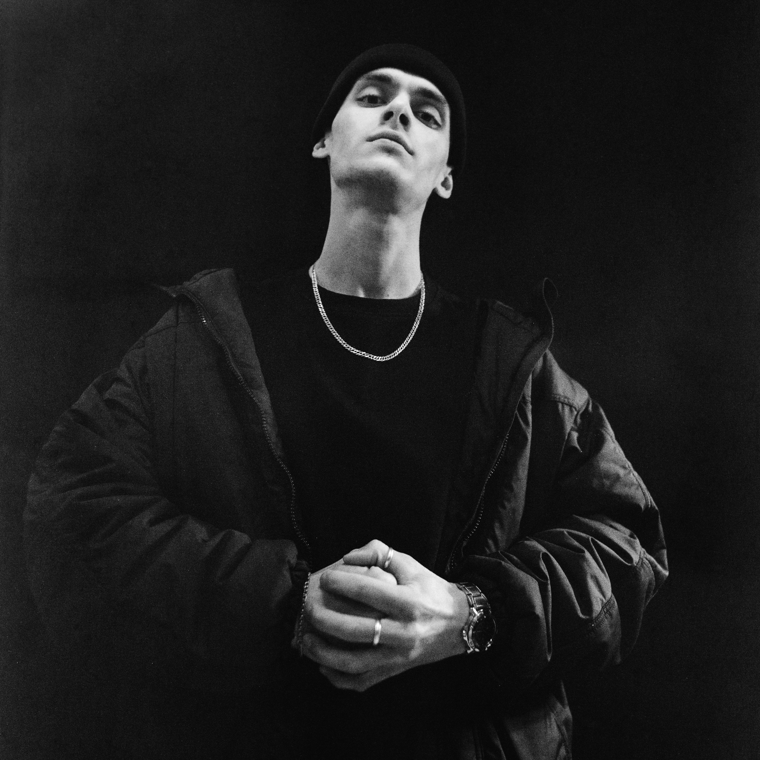 Уникальная серия фотографий на плёнку. Портретный и репортажный фотограф. Мыльников Илья