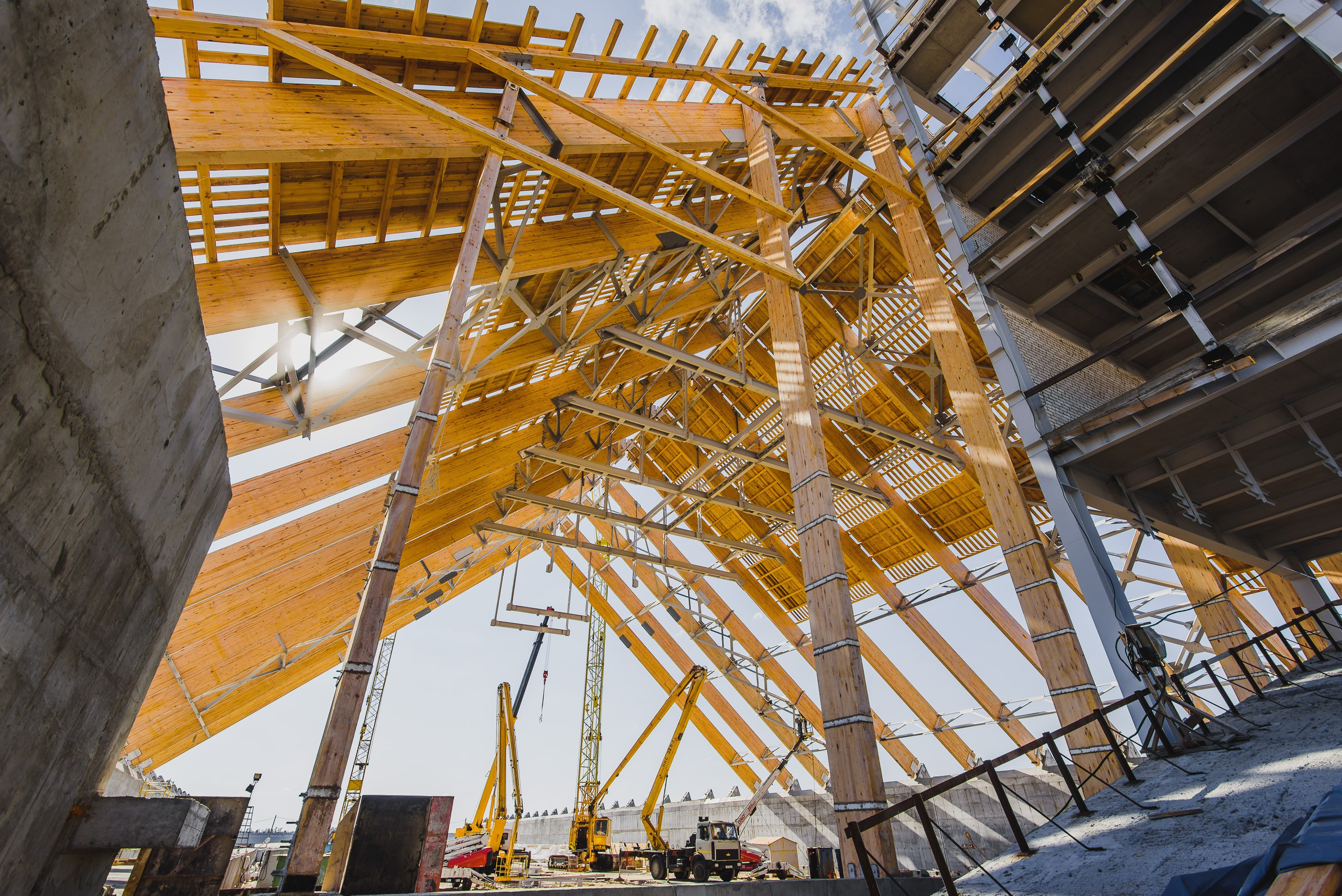 Незавершенное строительство. Фотограф Олег Юршевич Солигорск Минск