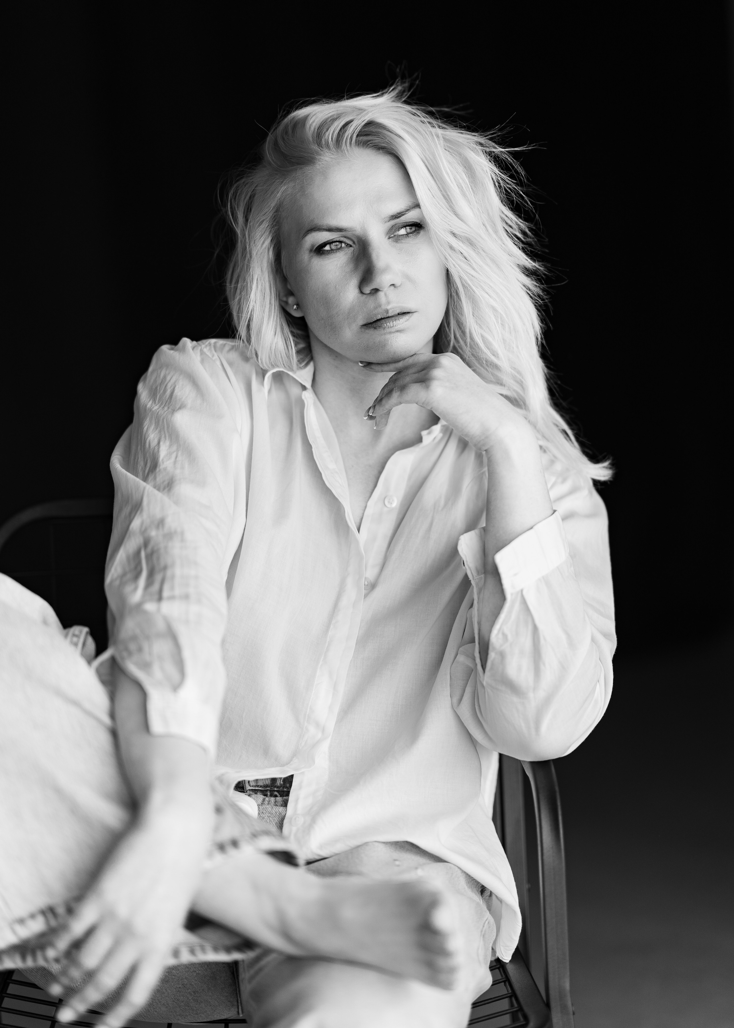 Женский портретный фотограф 35+ Воронеж. Добро пожаловать в магию ЧБ портрета