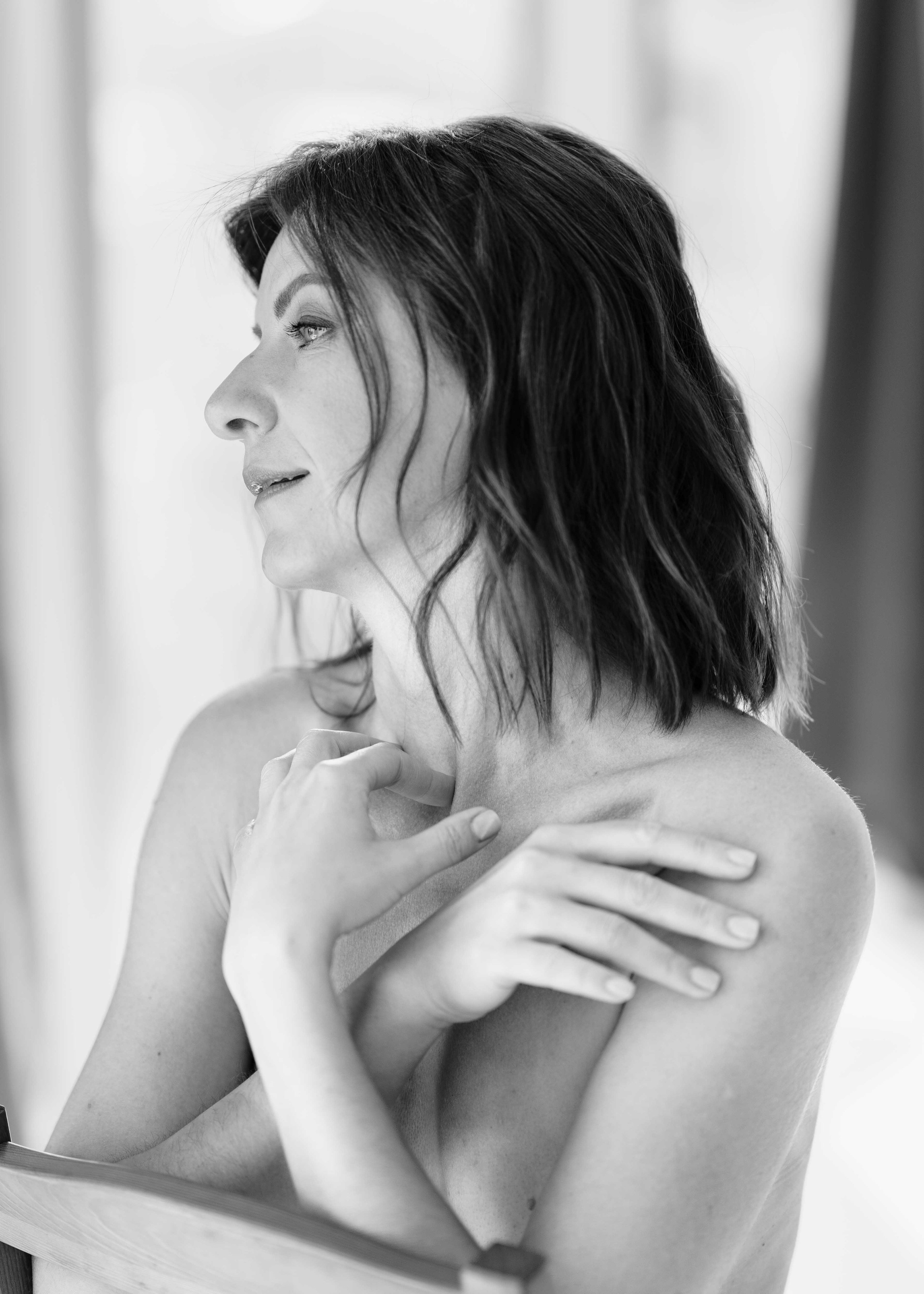 Женский портрет 35+. Женский портретный фотограф 35+ Воронеж. Добро пожаловать в магию ЧБ портрета