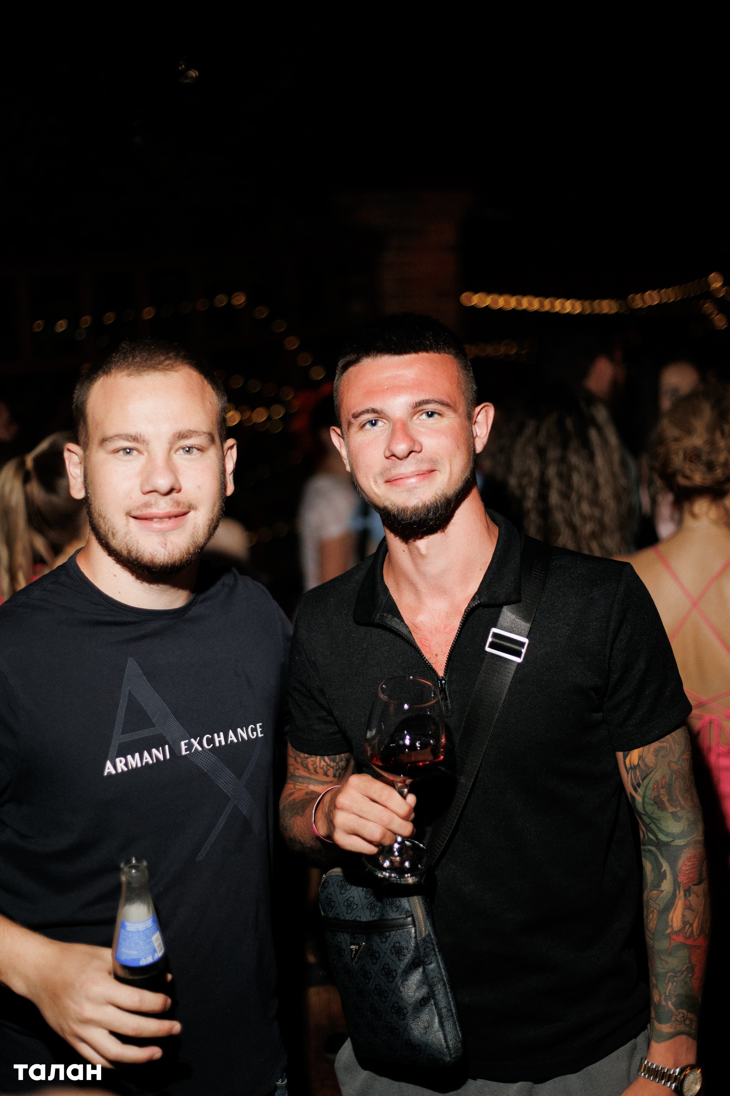 ВИНОТЕКА [бар+магаз] — BIRTHDAY PARTY. СВОИ. ФОТООТЧЕТЫ-СОБЫТИЯ-МЕСТА