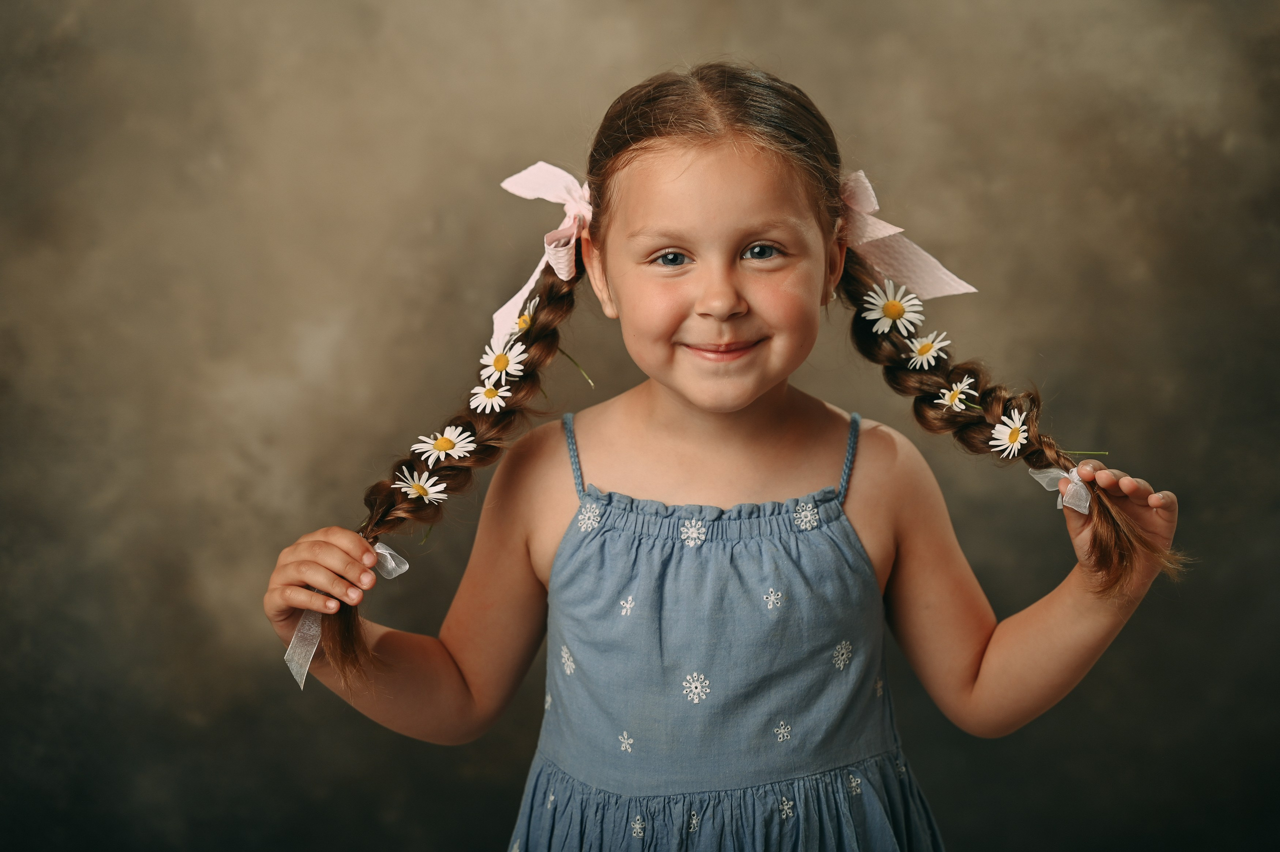 Портреты с цветами. Детский и семейный фотограф