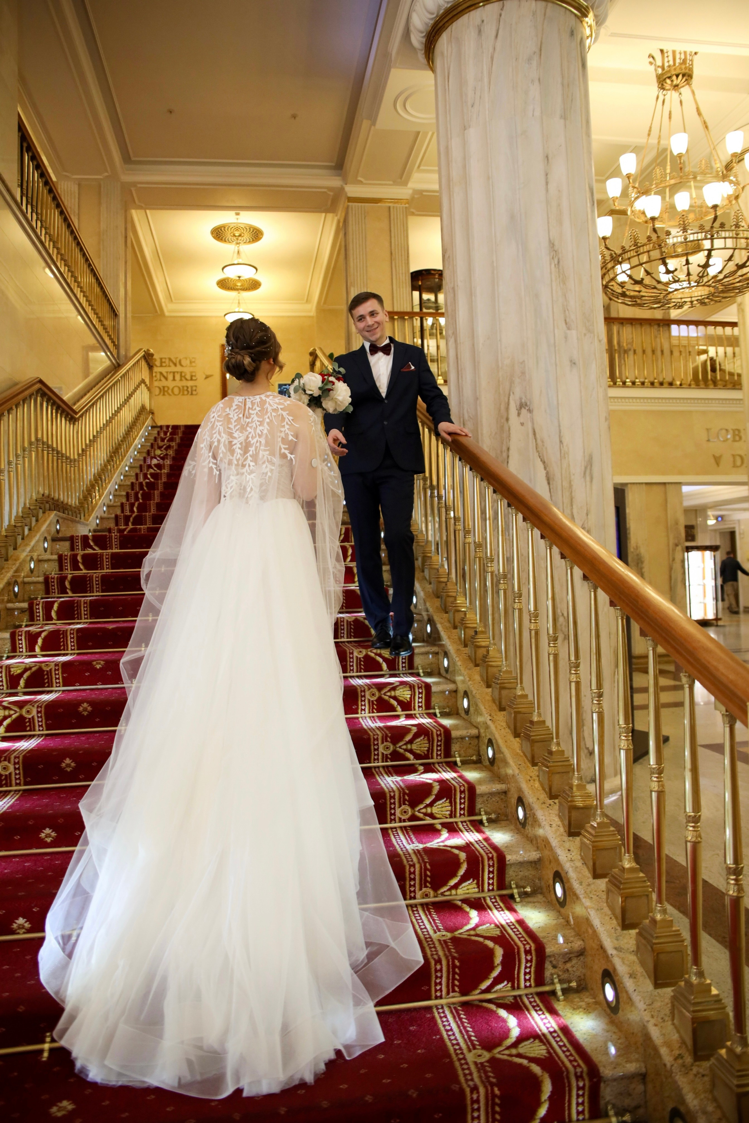 Алина и Илья Свадебная фотосессия гостиница Redisson. Главная