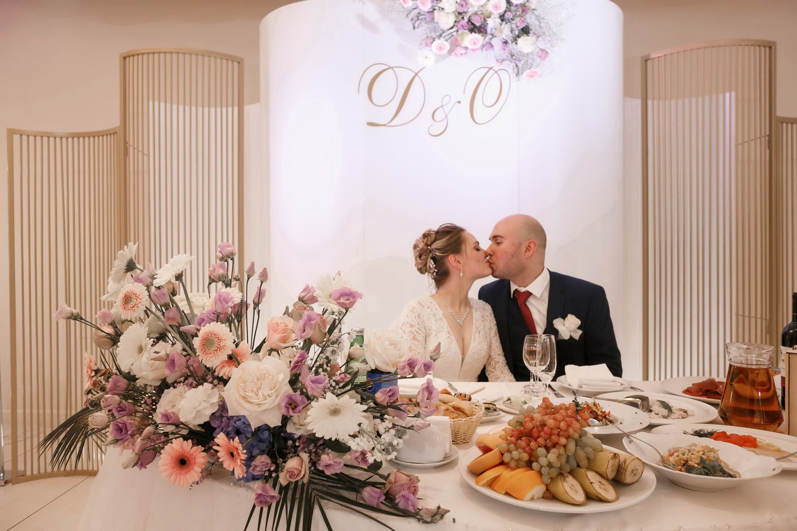 Свадебный банкет. Свадебный фотограф Игорь Брундасов 8PHOTO на свадьбу венчание загс СПб