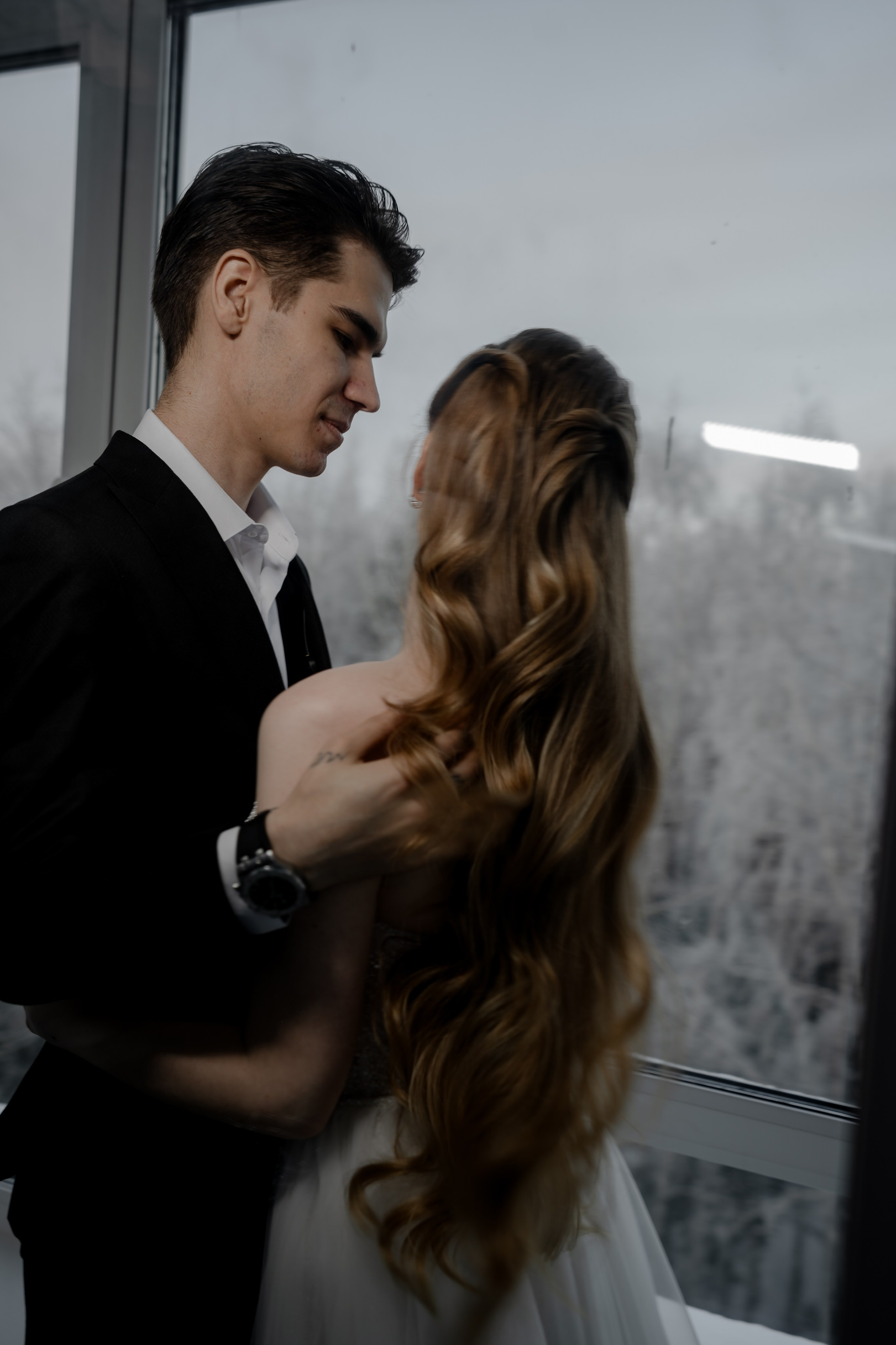 СВАДЕБНАЯ СЬЕМКА СБОРОВ В ОТЕЛЕ И ВЫЕЗД НА ЦЕРЕМОНИЮ (СНЯТО В СИБИРЕ В НИЖНЕВАРТОВСКЕ). Профессиональный фотограф, Санкт-Петербург — Виктория Богомолова