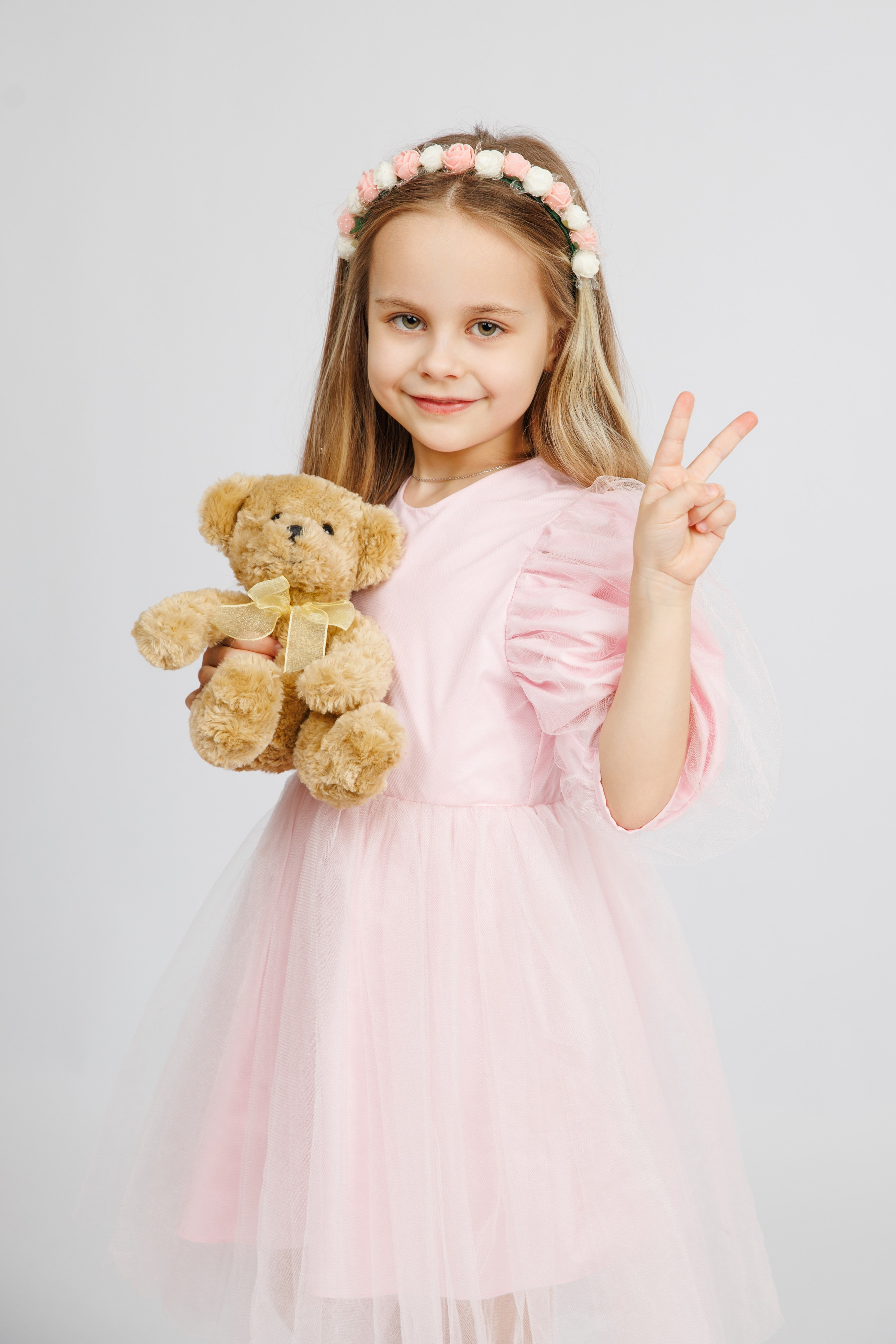 ПОРТРЕТЫ. Выпускные альбомы в Москве FOTOVMESTE