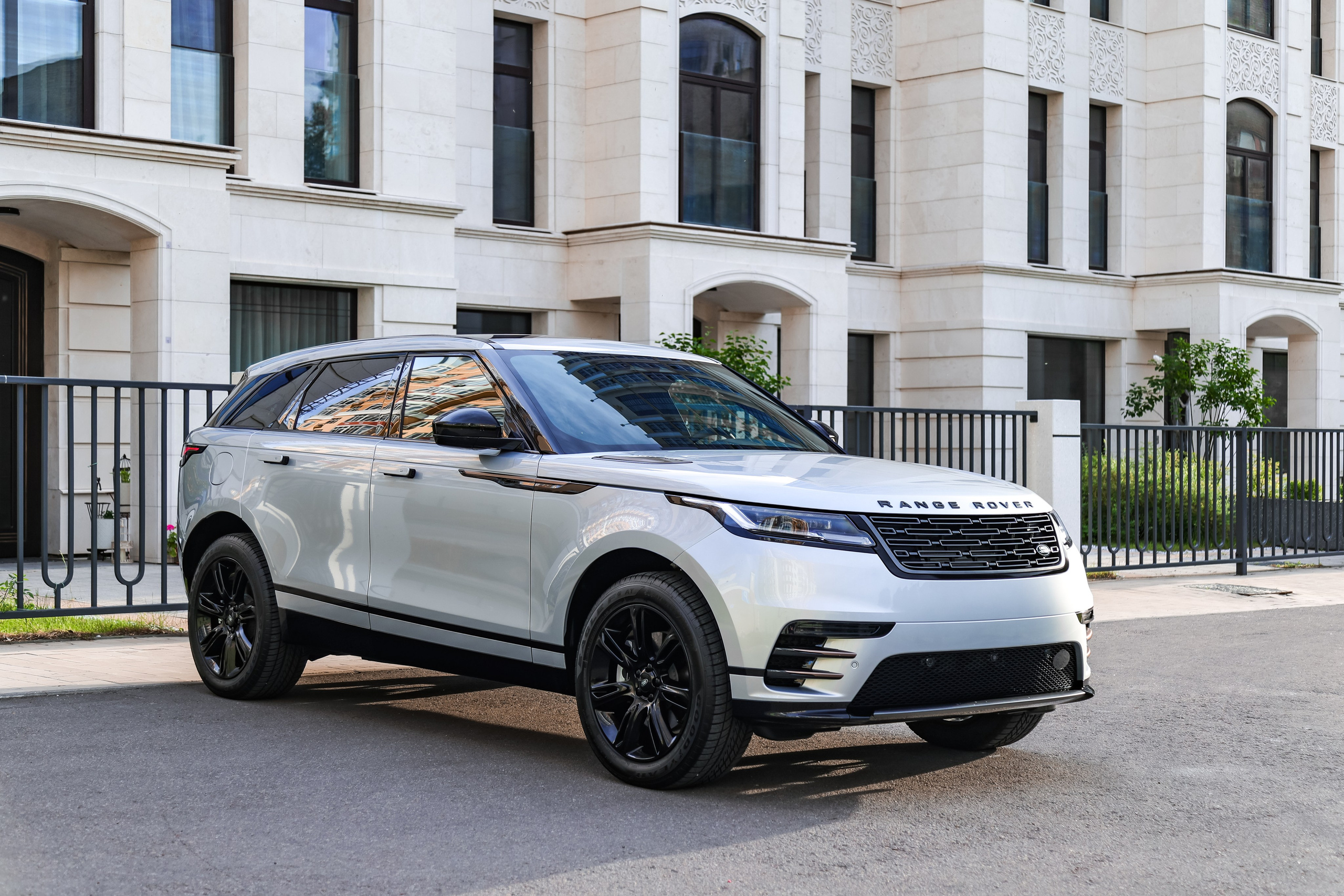2024 RANGE ROVER VELAR 2.0 AT. Mixturecaptures