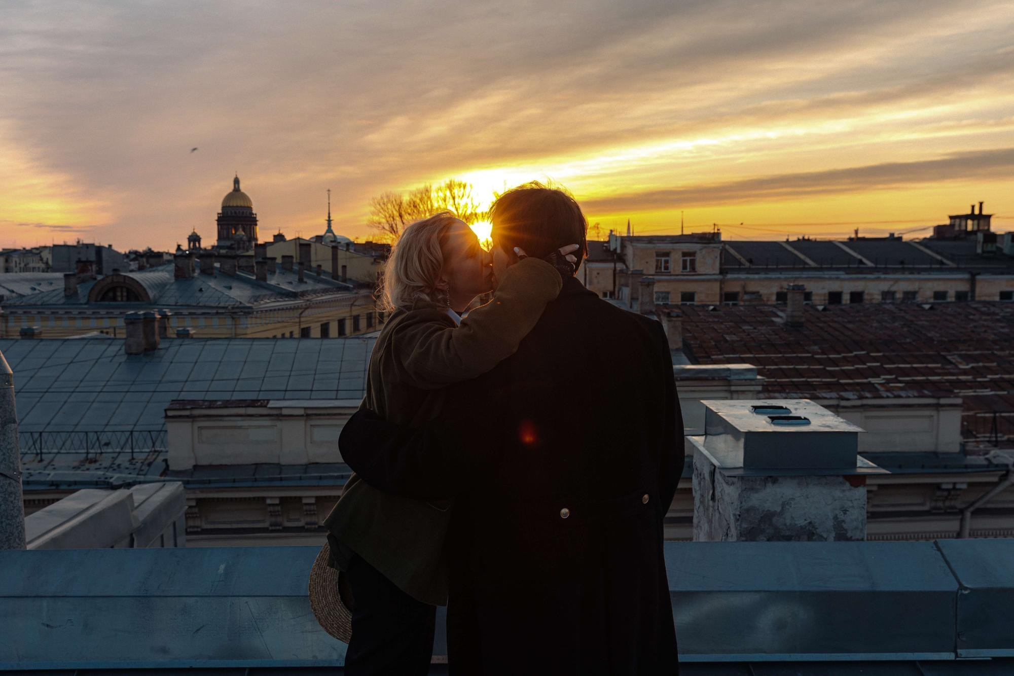 Фотосессия лав стори Вани и Рины в СПб