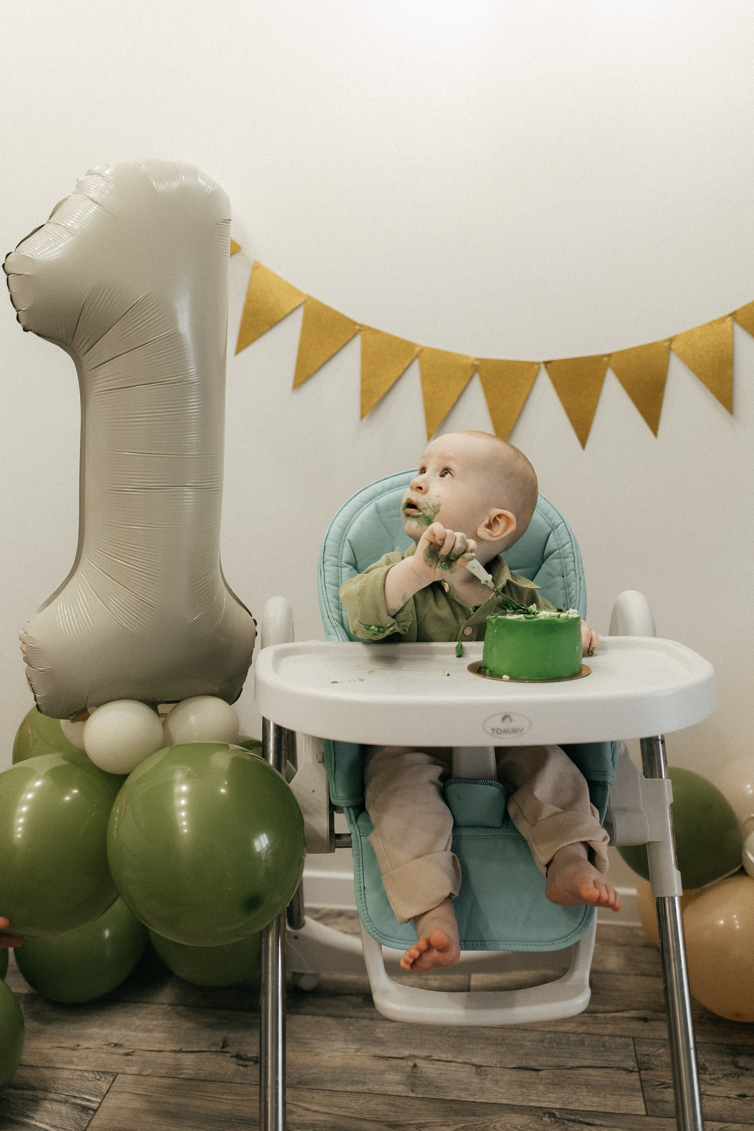 Настя, Семен, Есения и Арсений. Главная