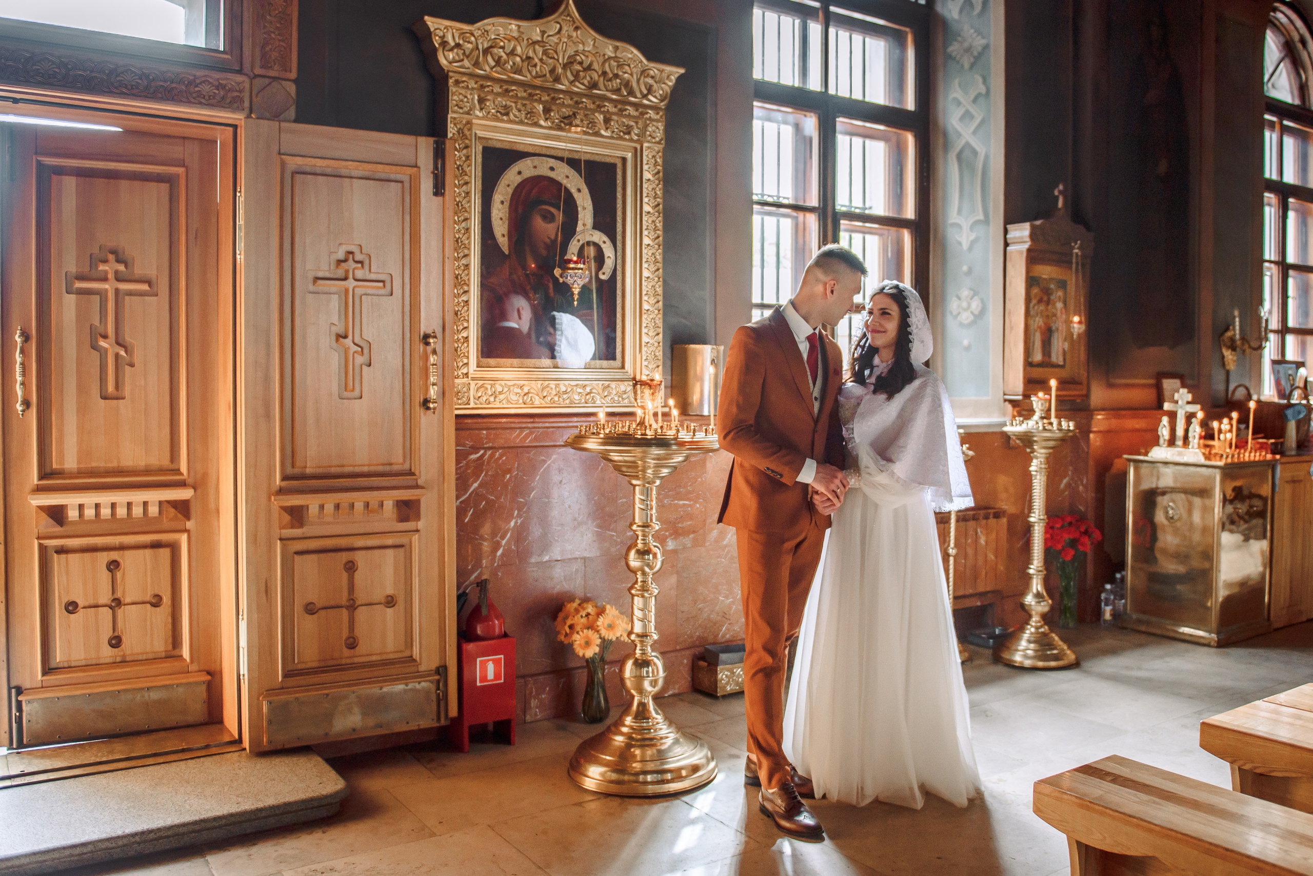 Венчание в Храме Бориса и Глеба в Дегунино. Свадебный и семейный фотограф в Москве Юлия Винник