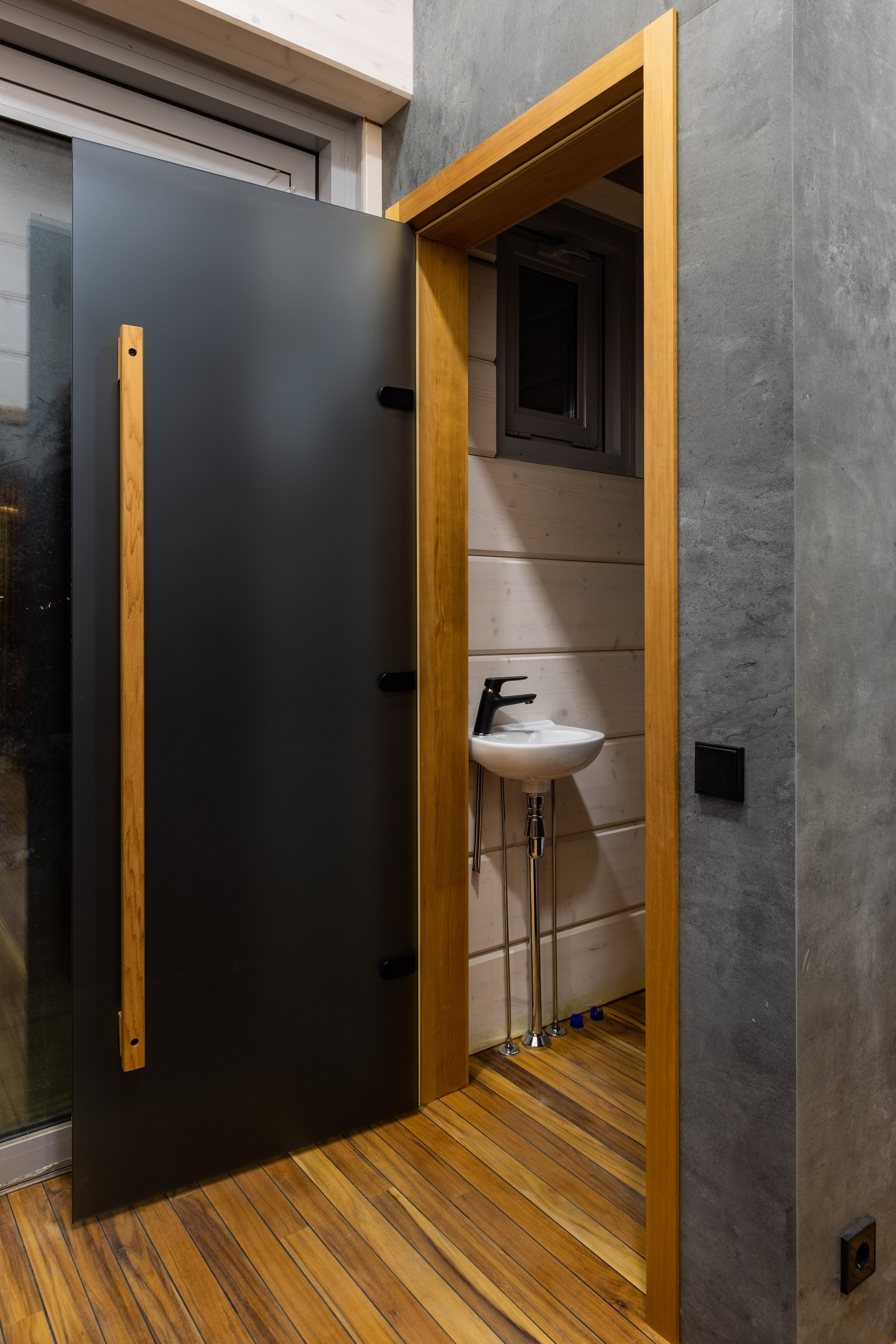 Двери. Творческая мастерская