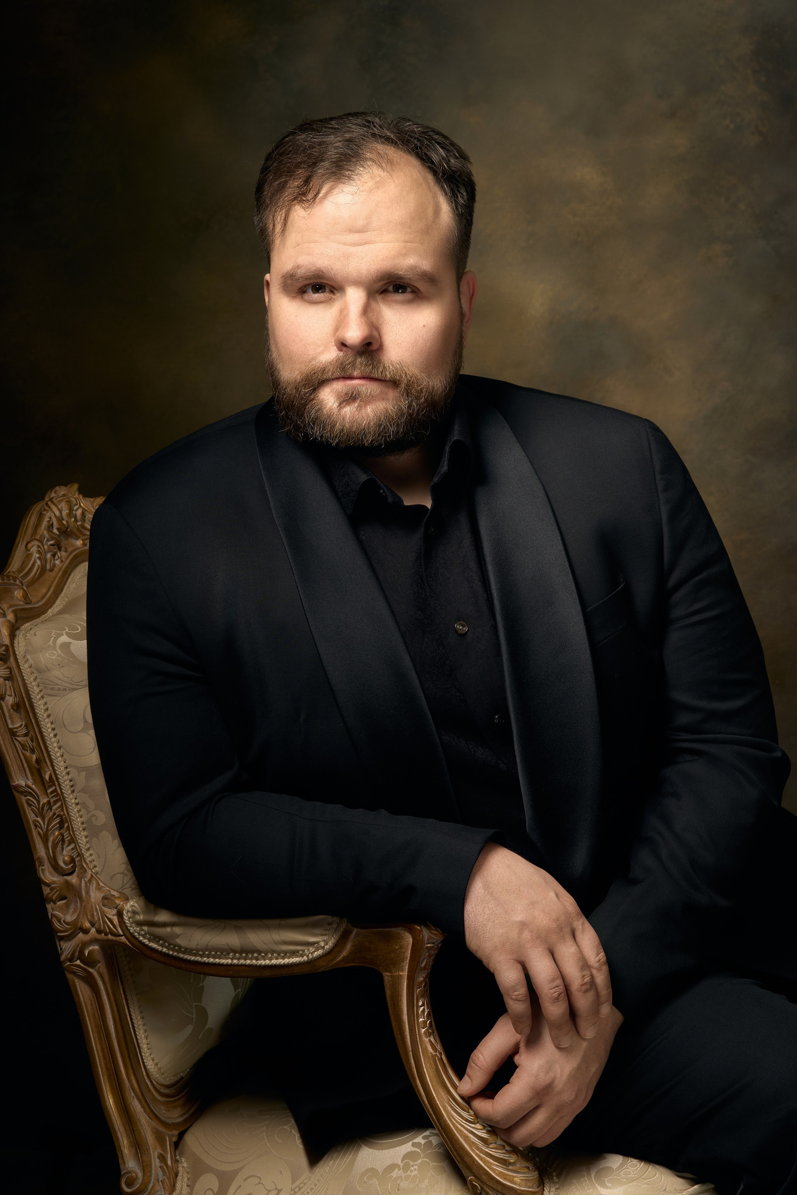 АЛЕКСЕЙ ИСАЕВ оперный певец, баритон