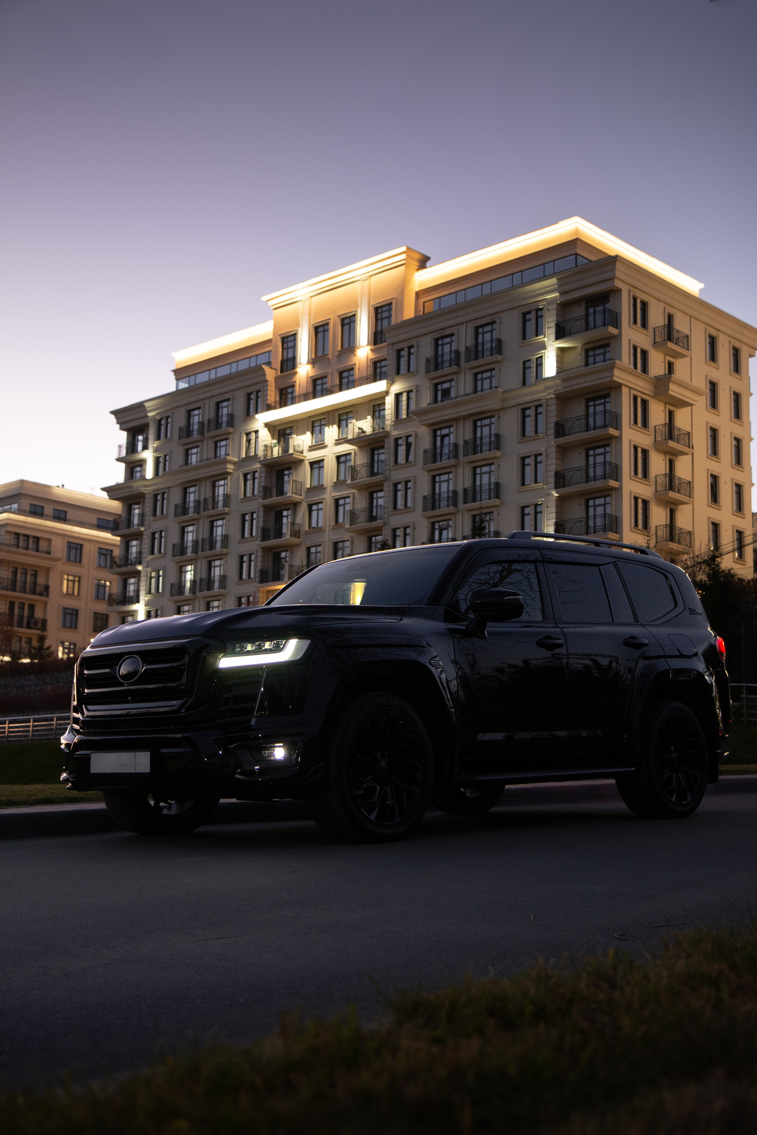Toyota Land Cruiser 300. Автомобильный фотограф и видеограф в Новосибирске|Александра Косухина