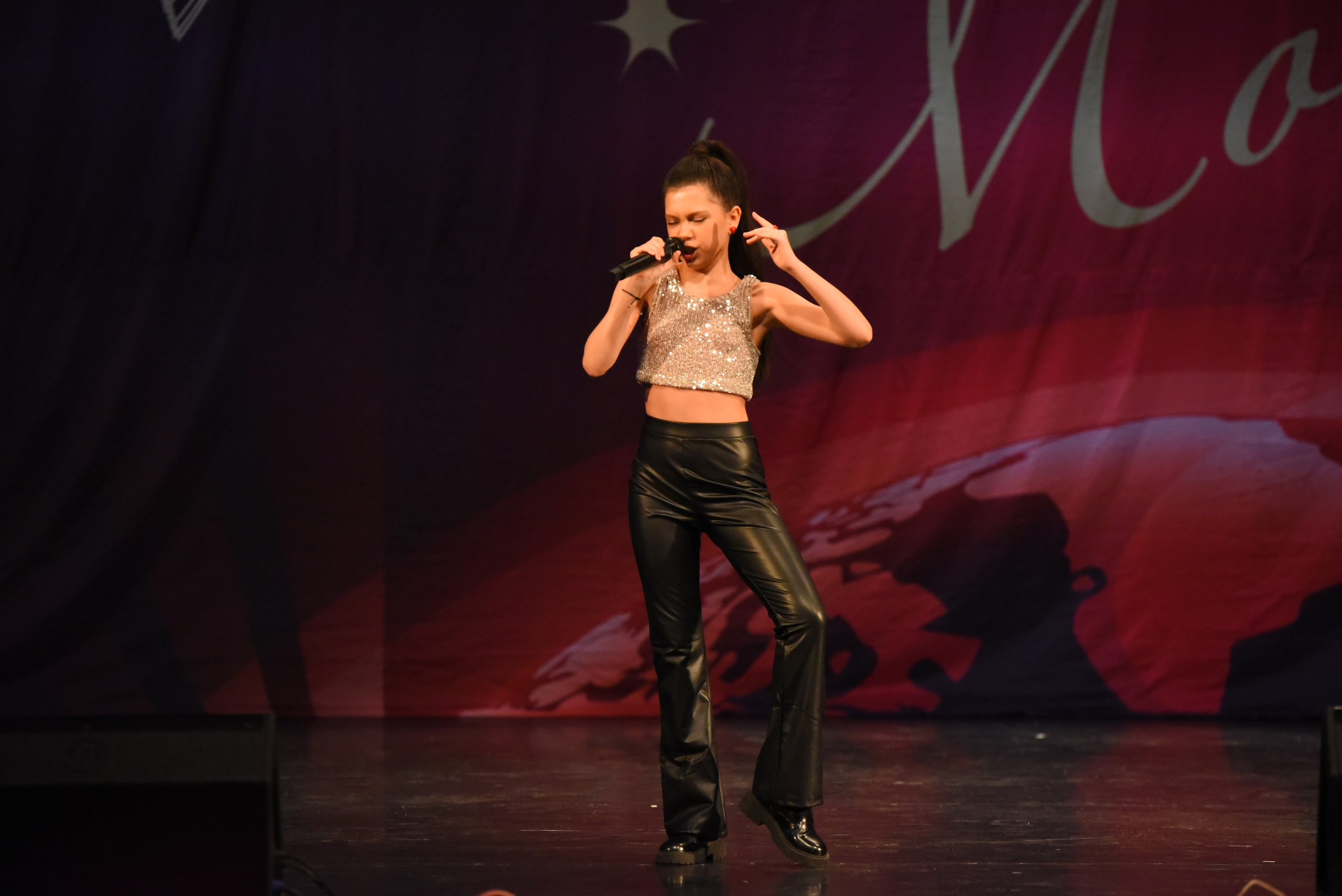 13 декабря, г. Калининград. Золотое яблочко