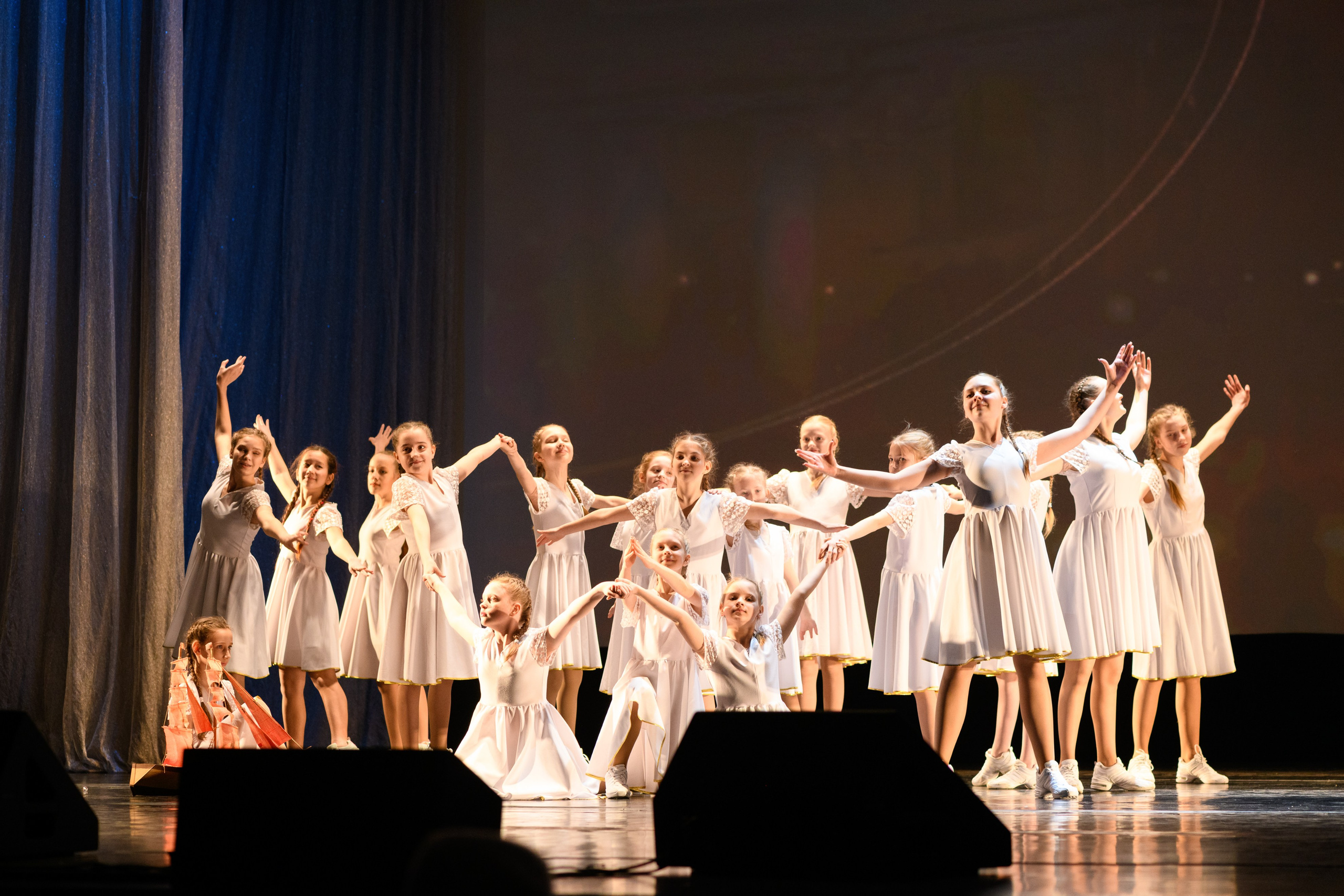 23 апреля, часть 2, БКЗ Октябрьский, г. Санкт-Петербург. Золотое яблочко