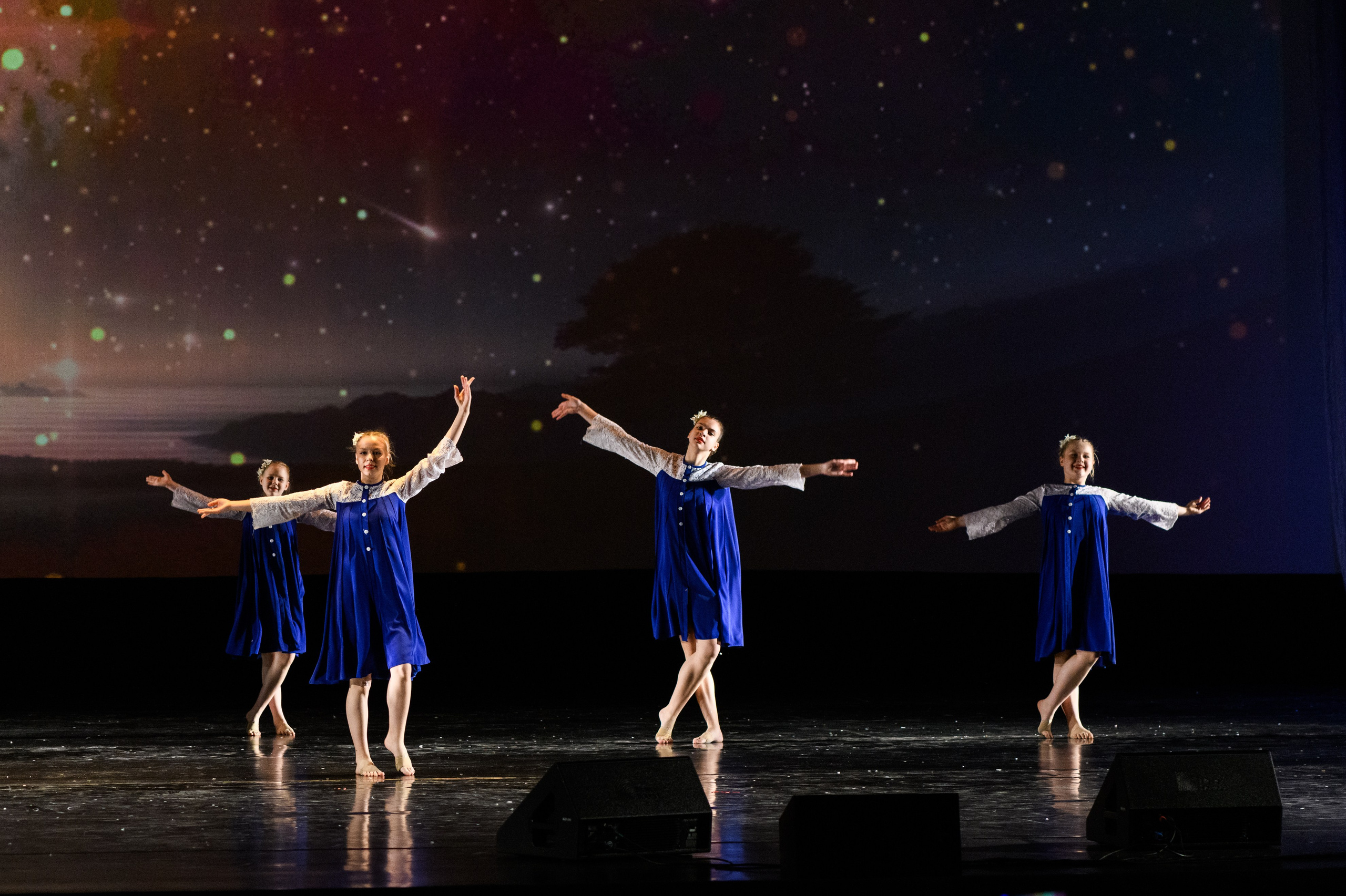 23 апреля, часть 2, БКЗ Октябрьский, г. Санкт-Петербург. Золотое яблочко